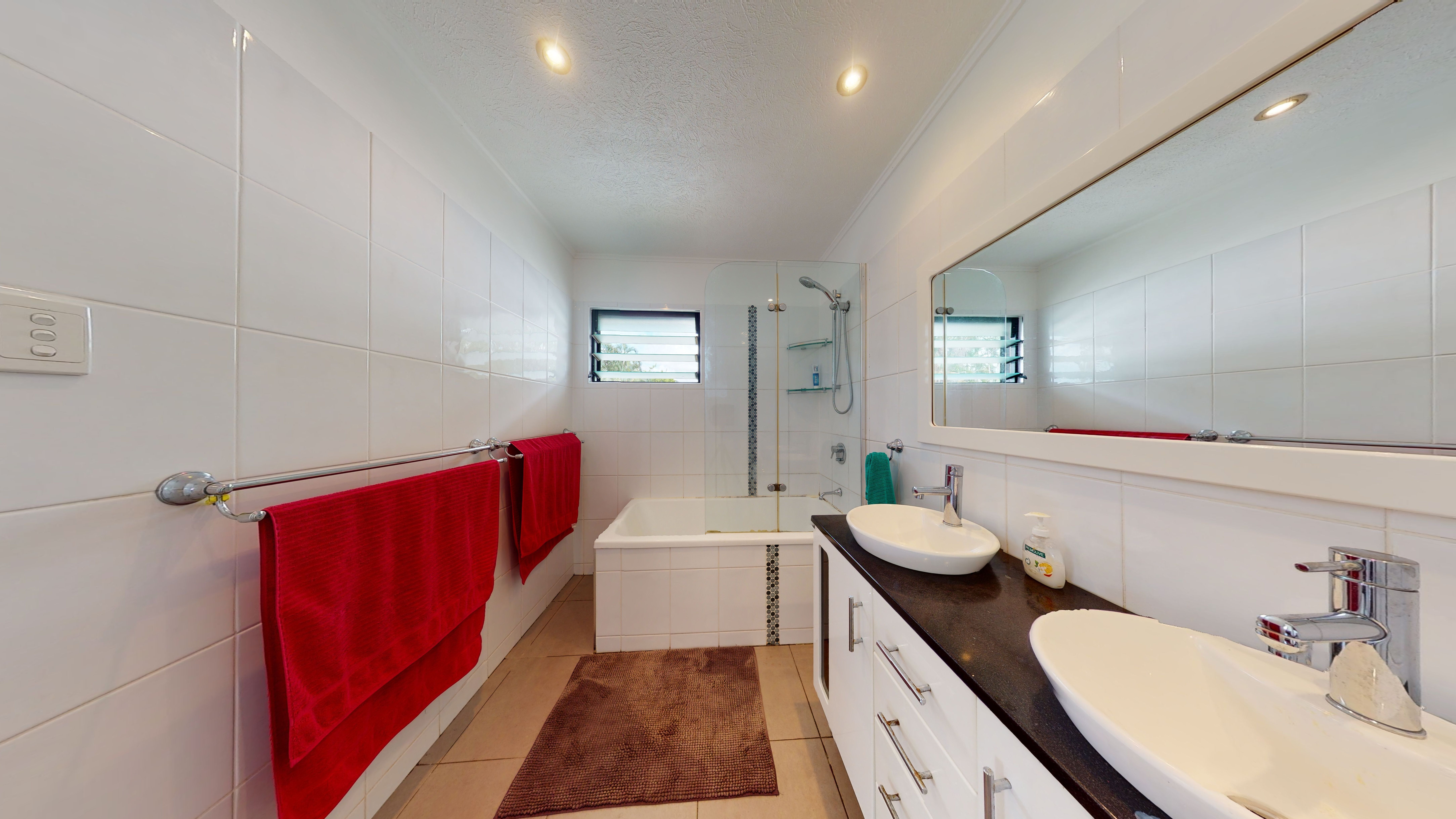 27 Alice Street, Cranbrook, QLD 4814