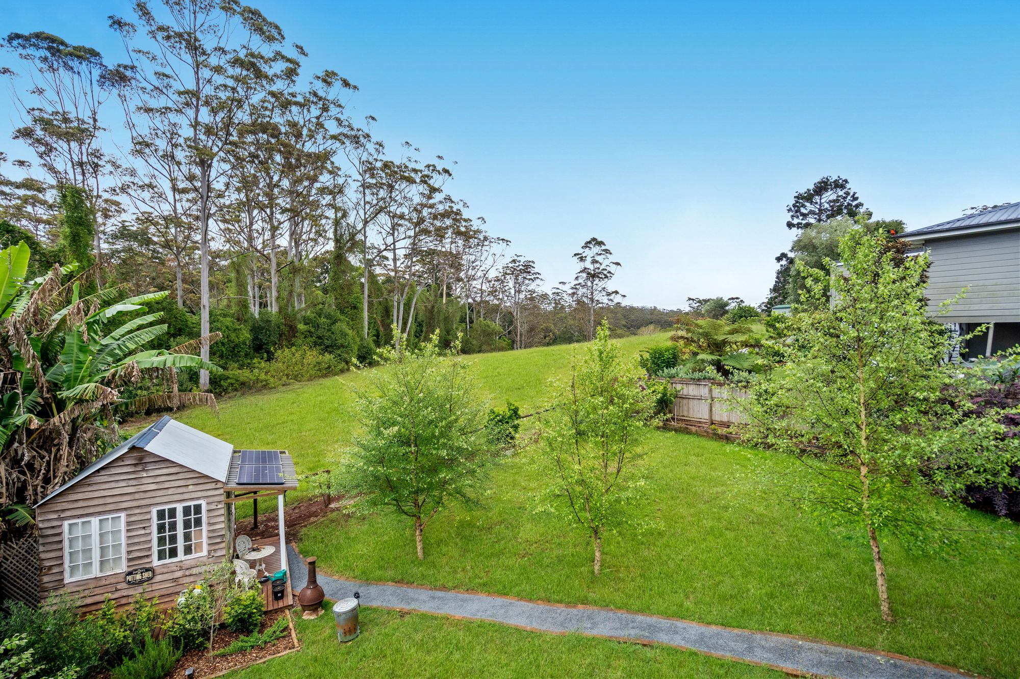32 Knoll Road — photo 14 of 17