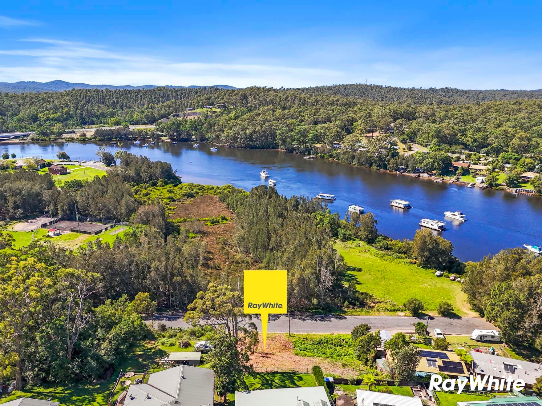 33 Clyde Boulevard, Nelligen, NSW 2536