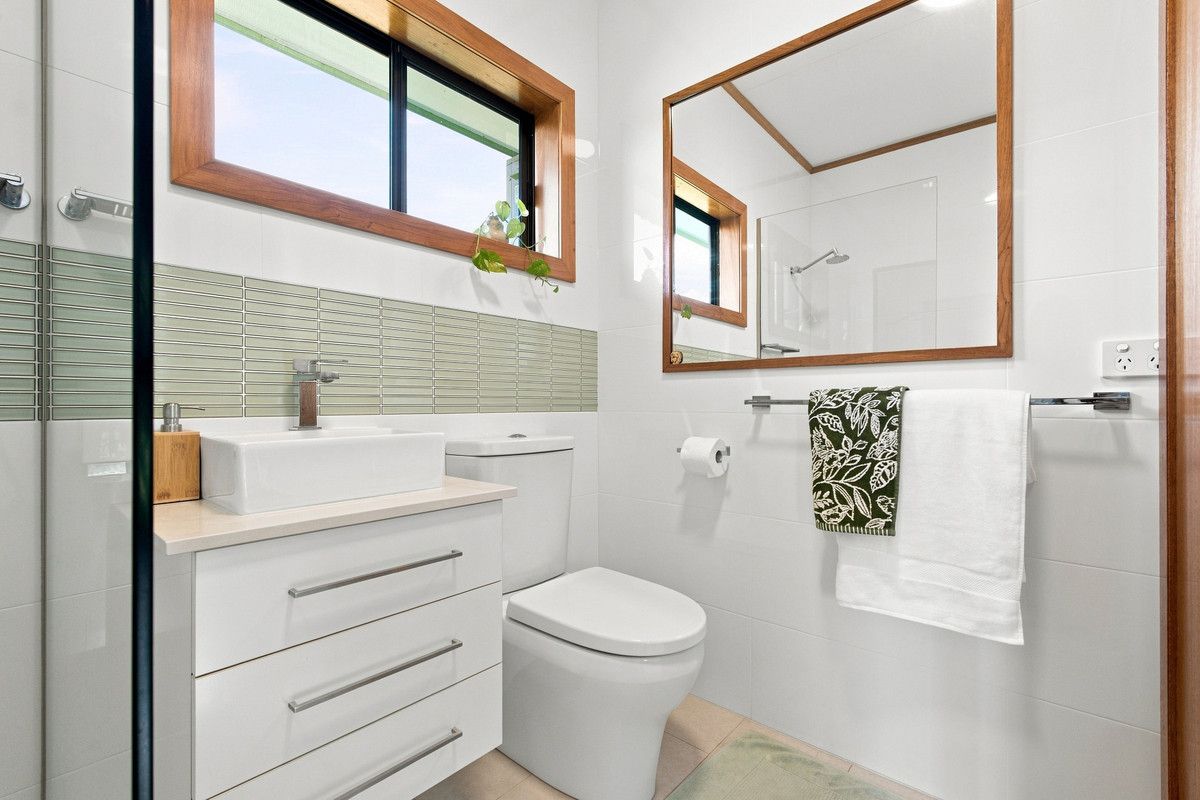7 Graham Road — photo 16 of 22