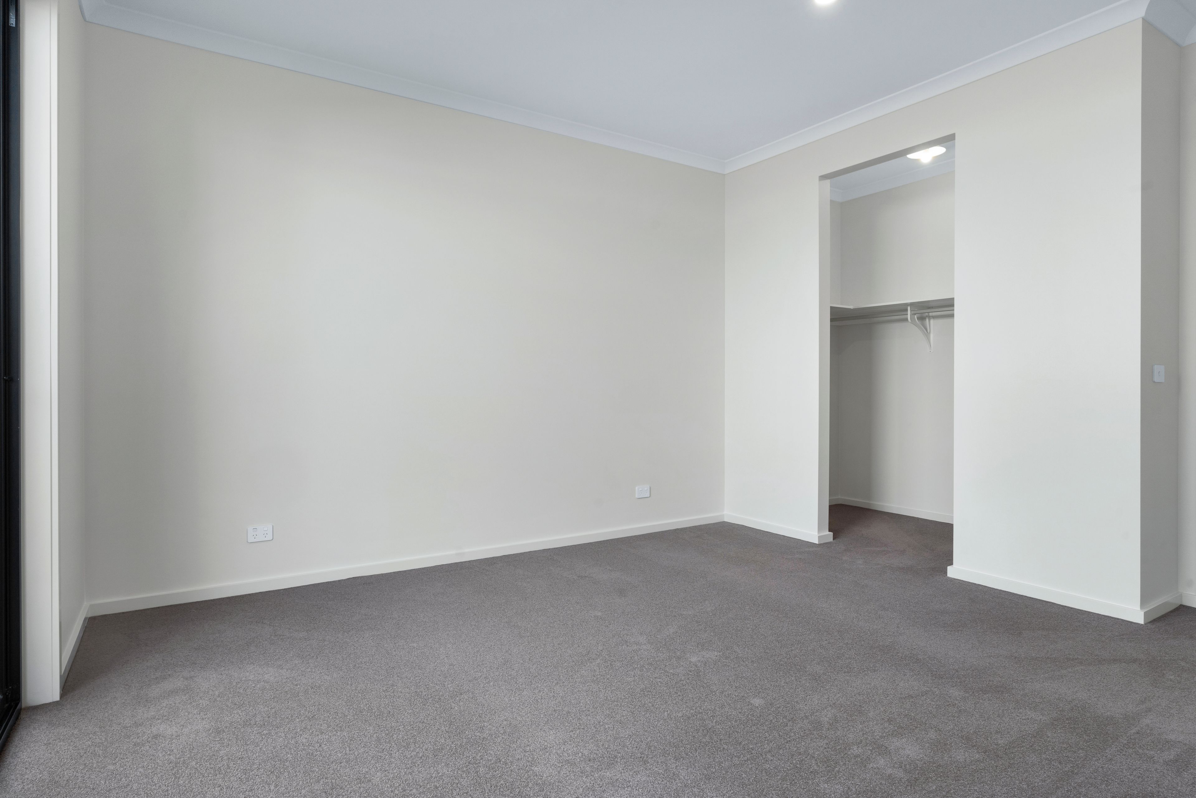 11 Kailash Road — photo 8 of 11