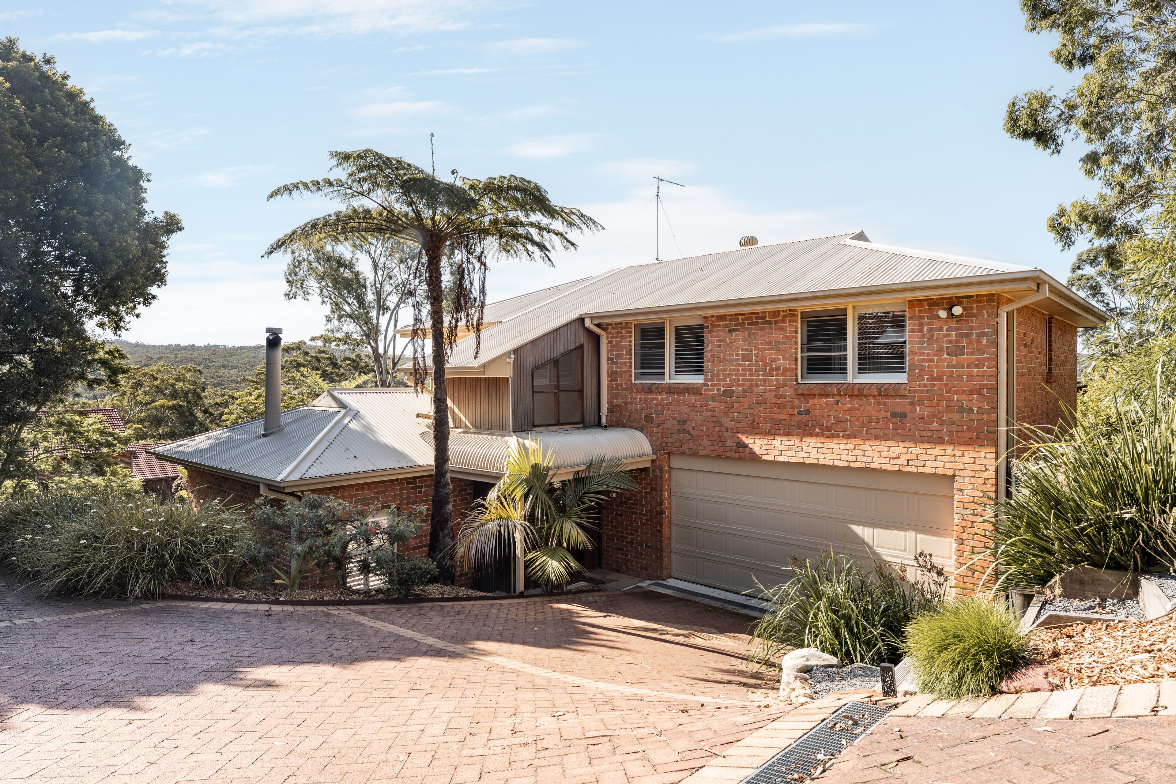 60 Halls Road, Helensburgh NSW 2508