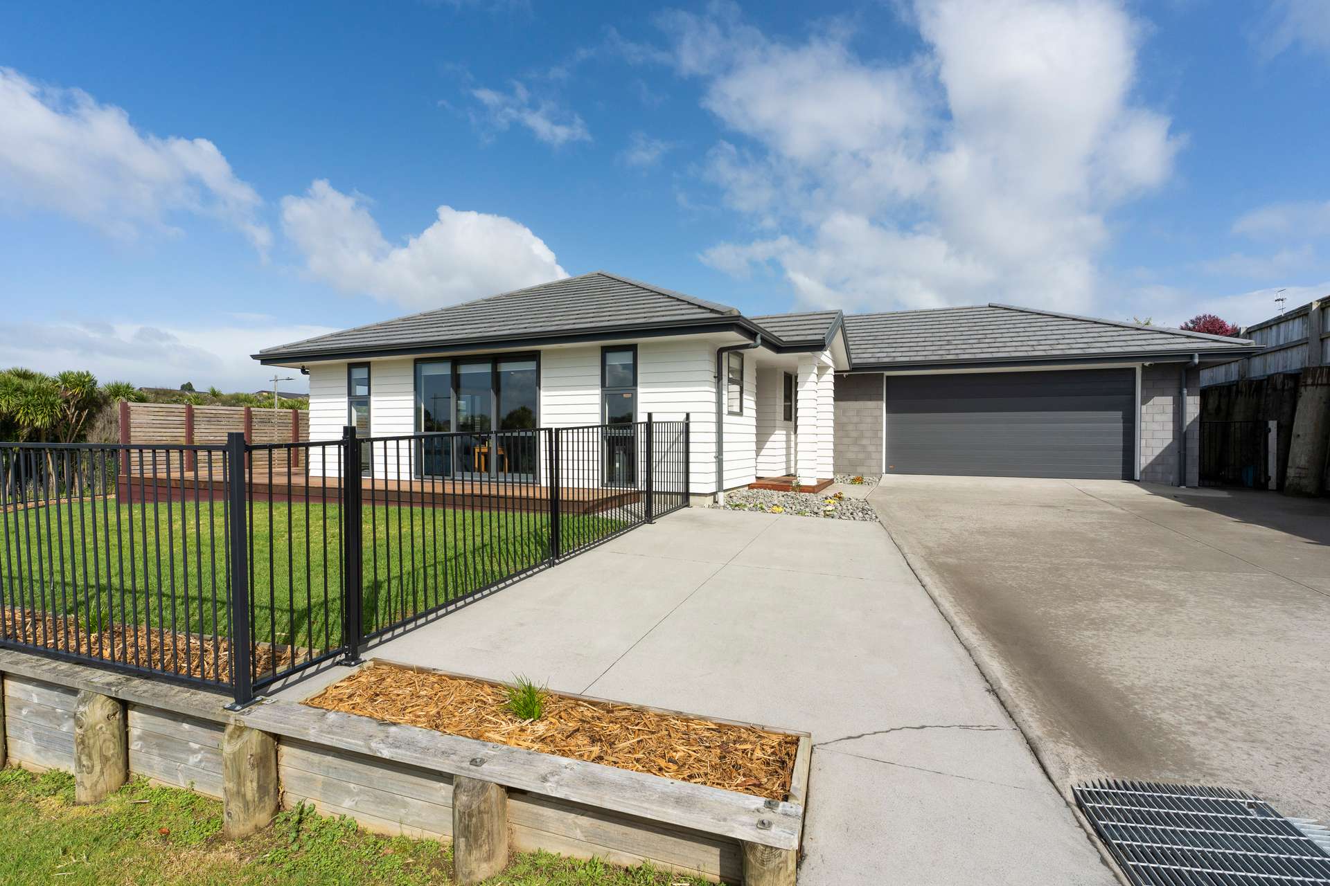 1 Wainui Avenue photo 0