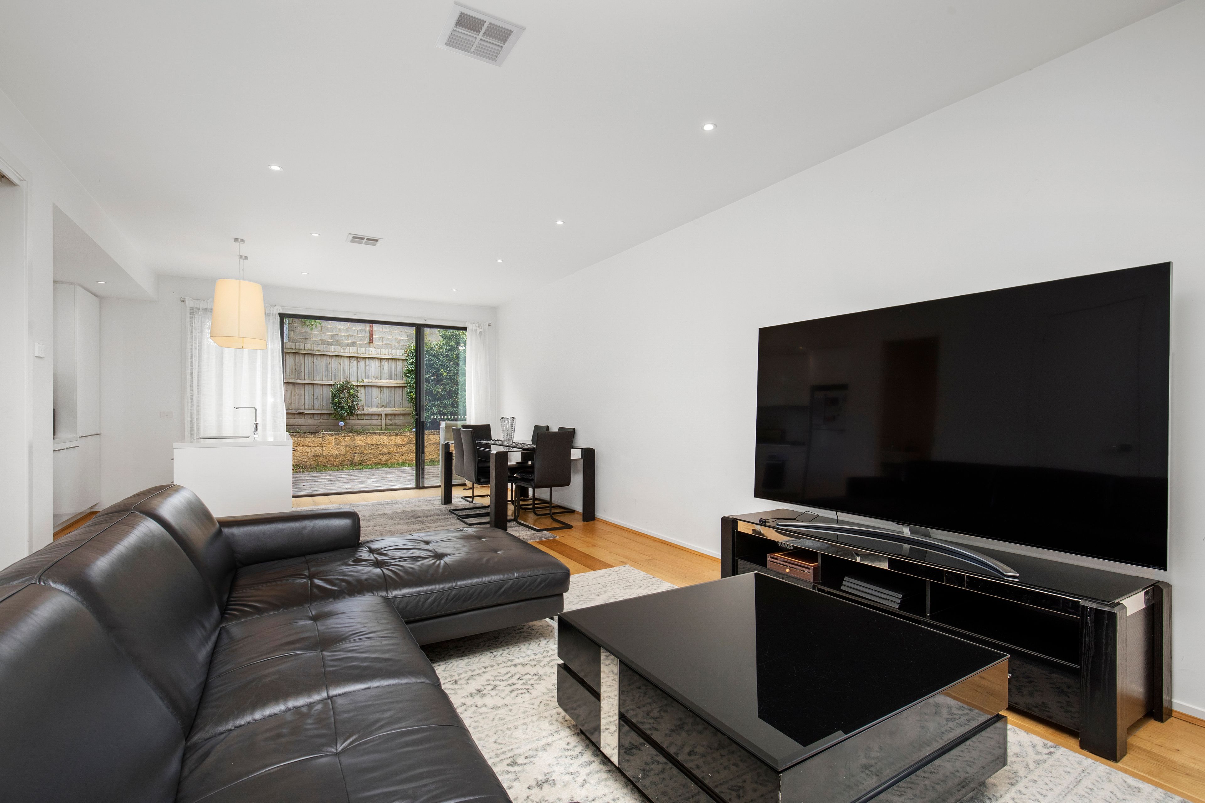 11 Mulberry Avenue, Cheltenham, VIC 3192