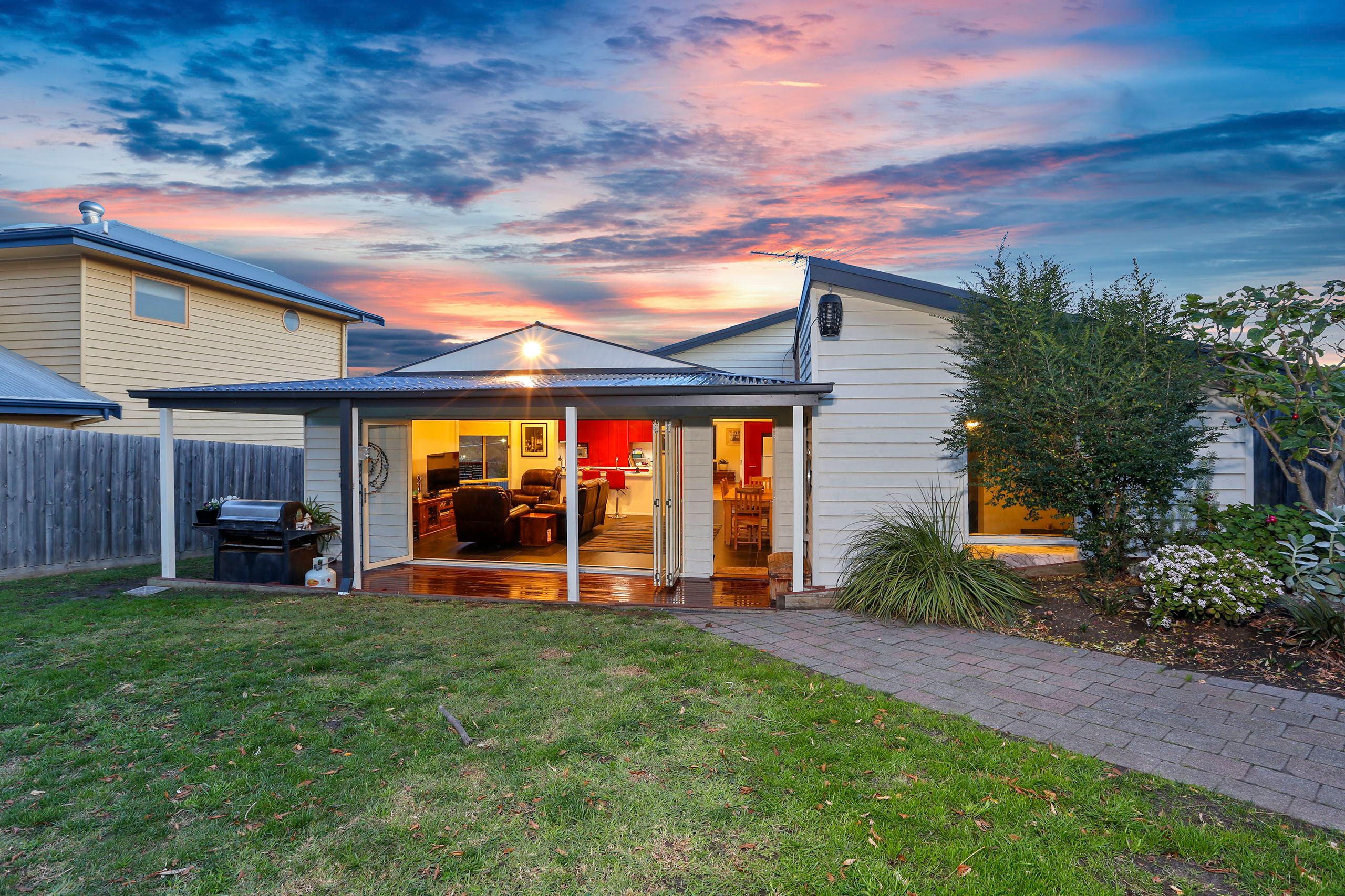 50 Oberon Drive, Belmont, VIC 3216