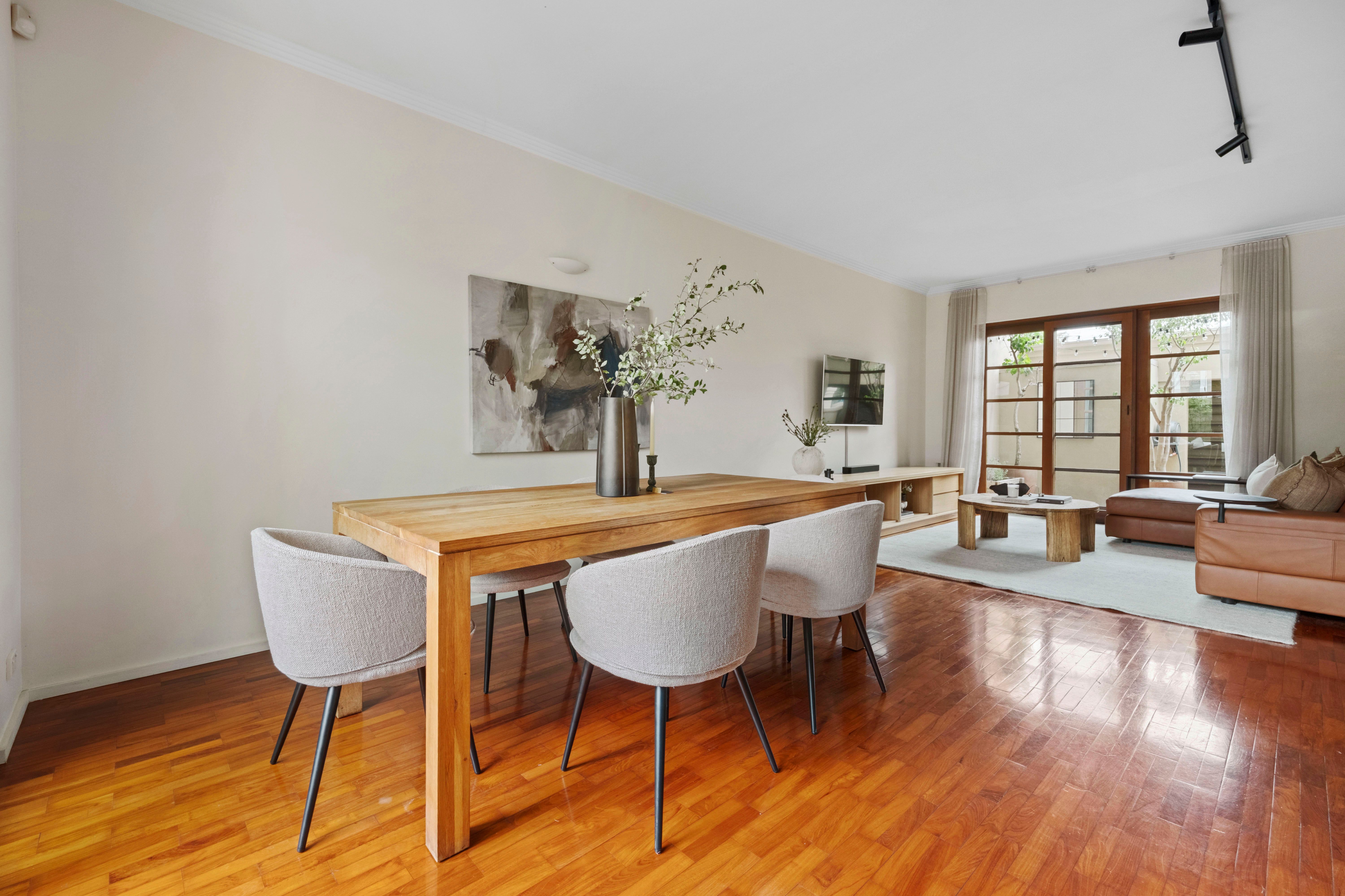 233 York Street — photo 6 of 19
