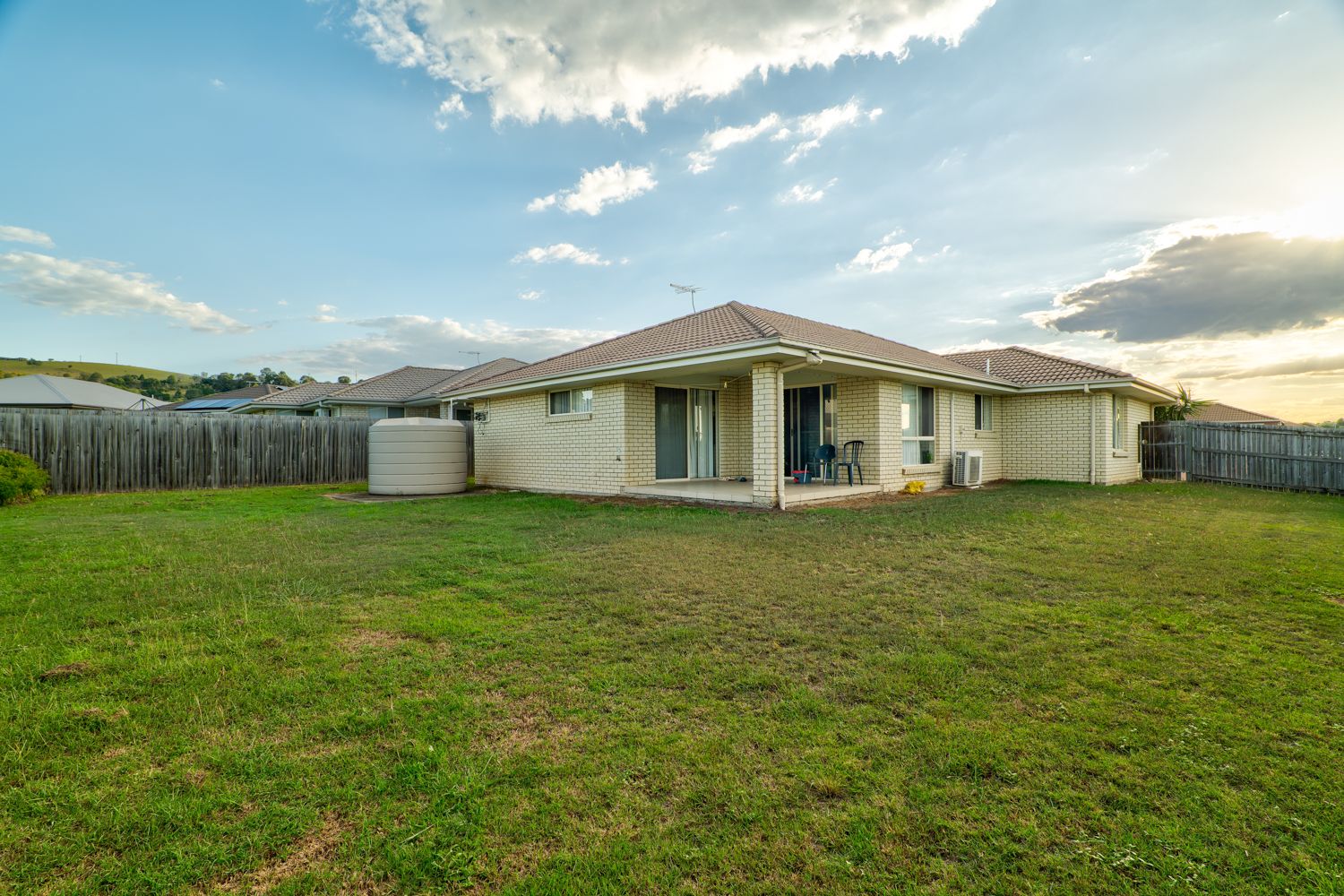 40 Tawney Street, Lowood, QLD 4311