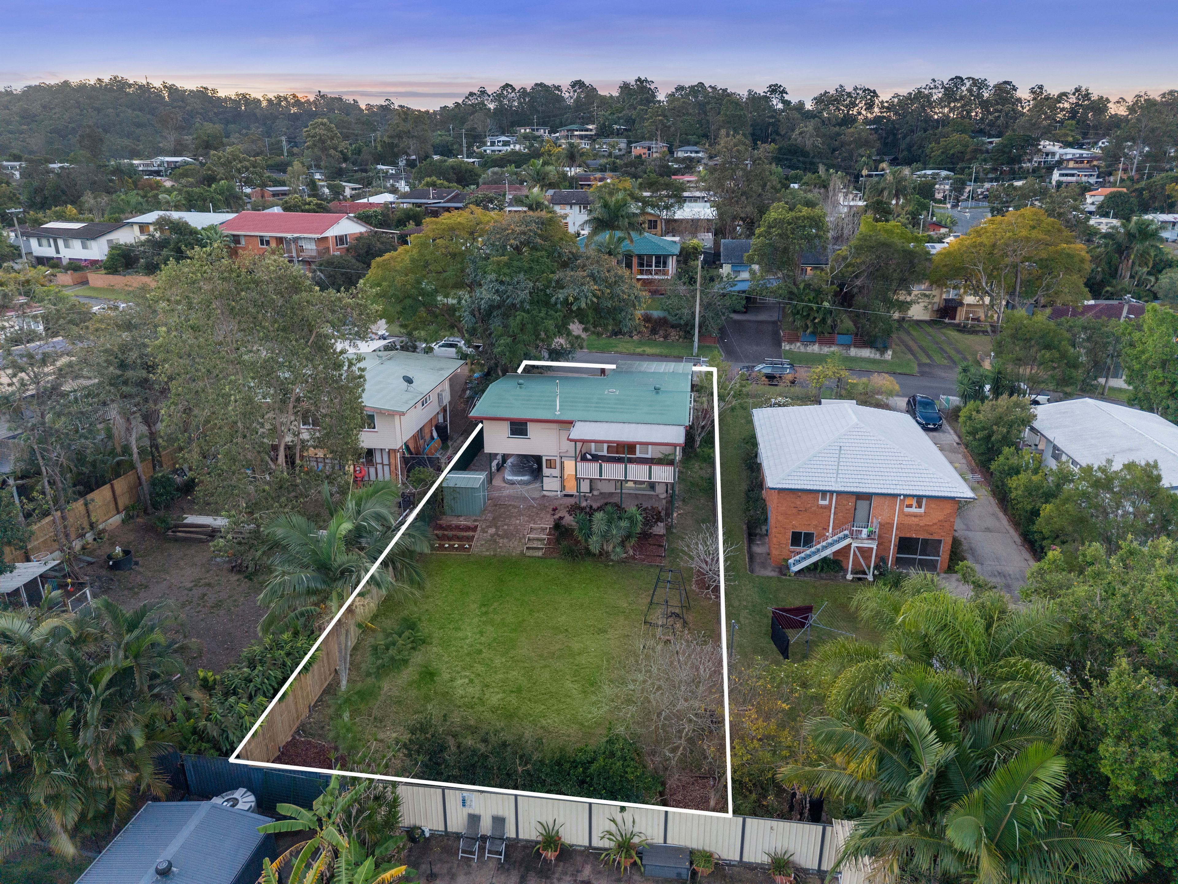11 Allara Crescent — photo 16 of 18
