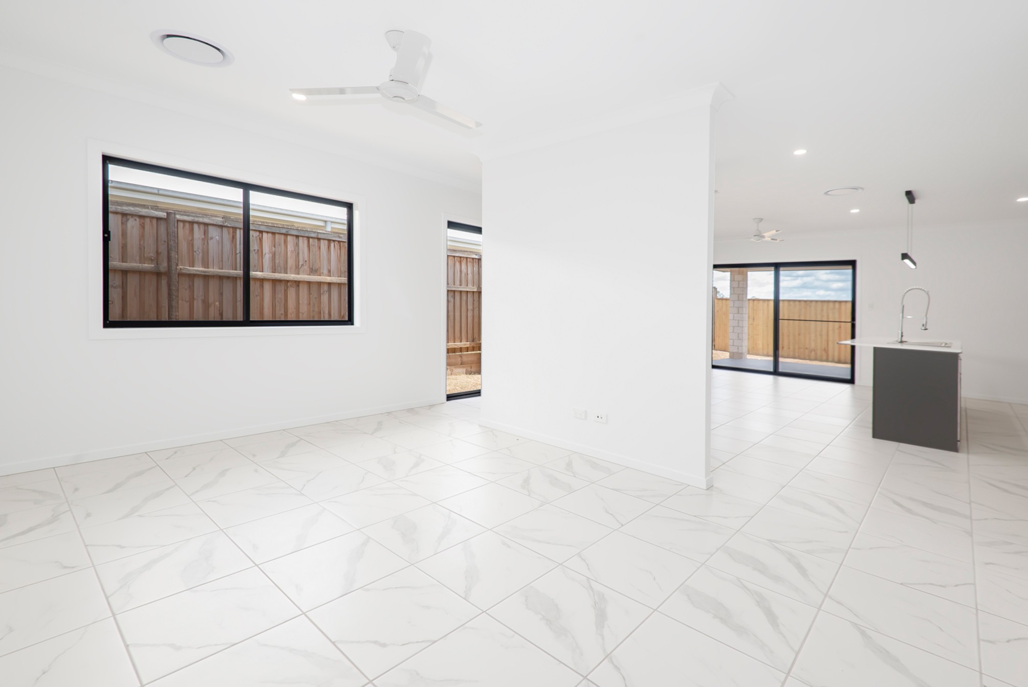 6 Eucalyptus Street, Greenbank, QLD 4124