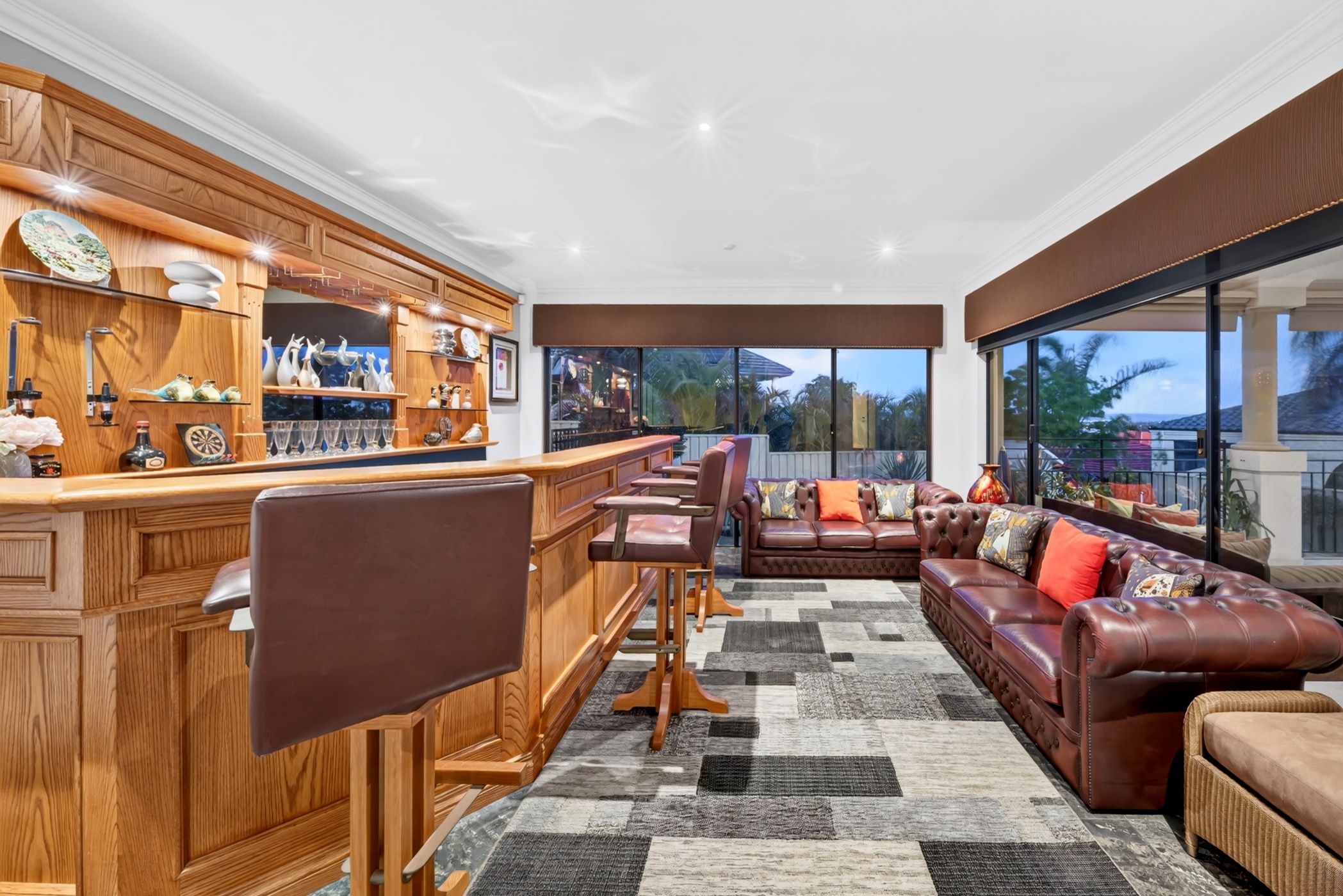A Grand Entertainer with Endless Views — photo 24 of 30