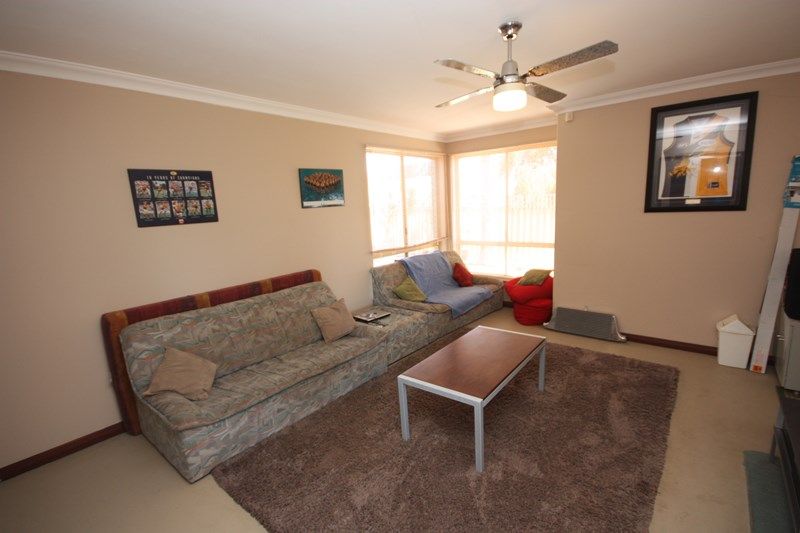 7 Silver Place, Morley, WA 6062