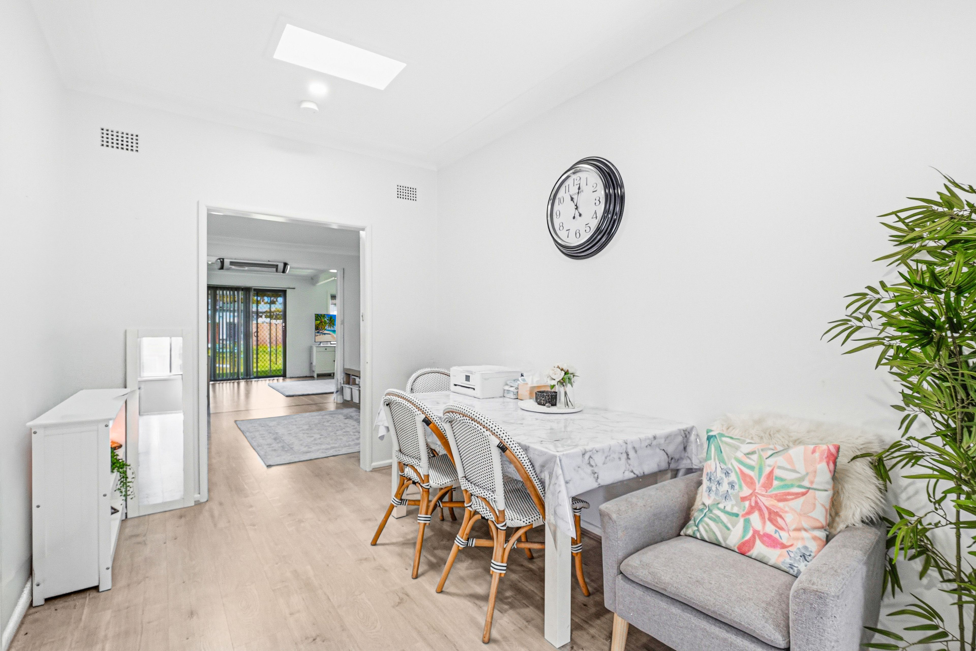 7 Jackaranda Road — photo 6 of 15