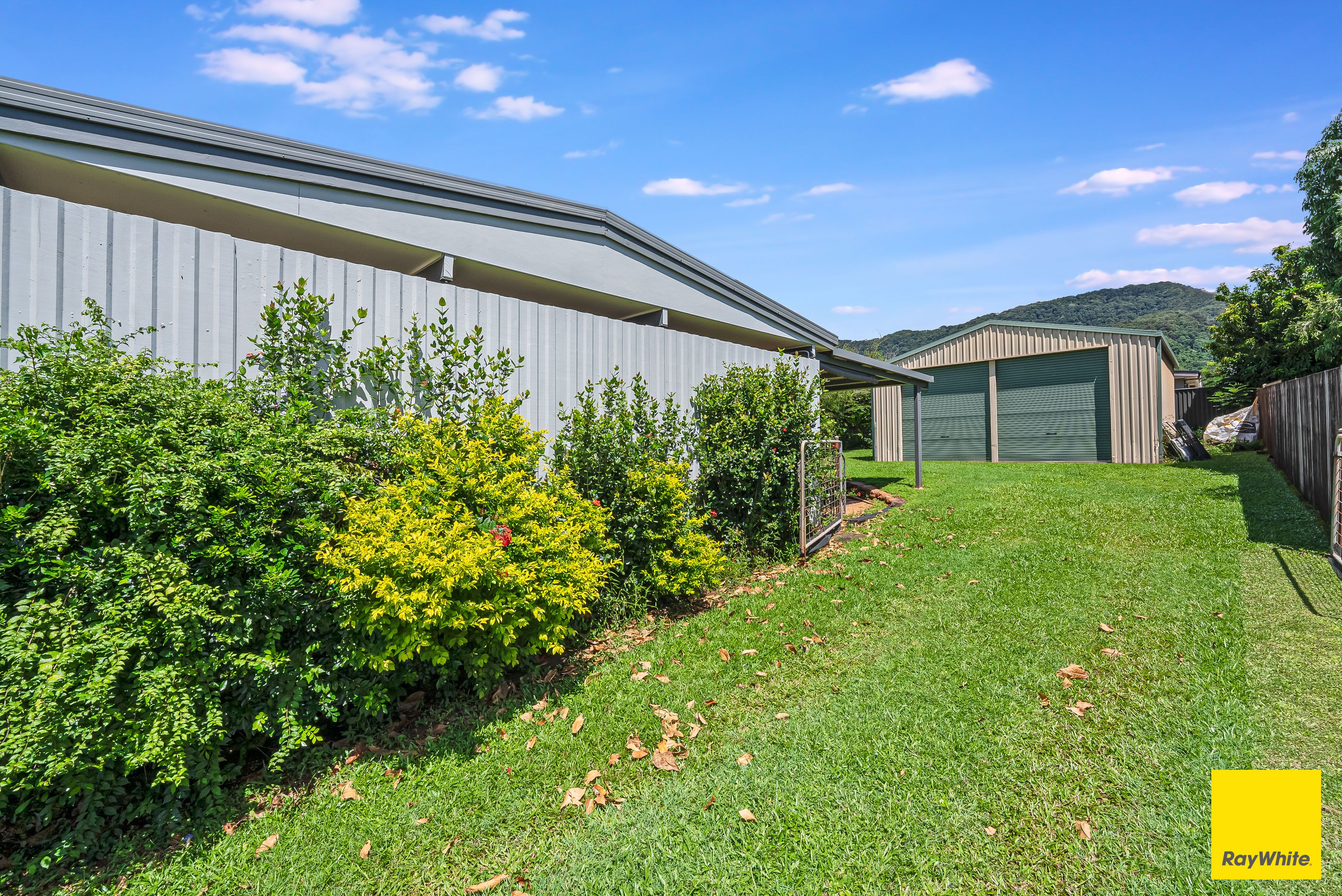 30 Peridot Street, Bayview Heights, QLD 4868