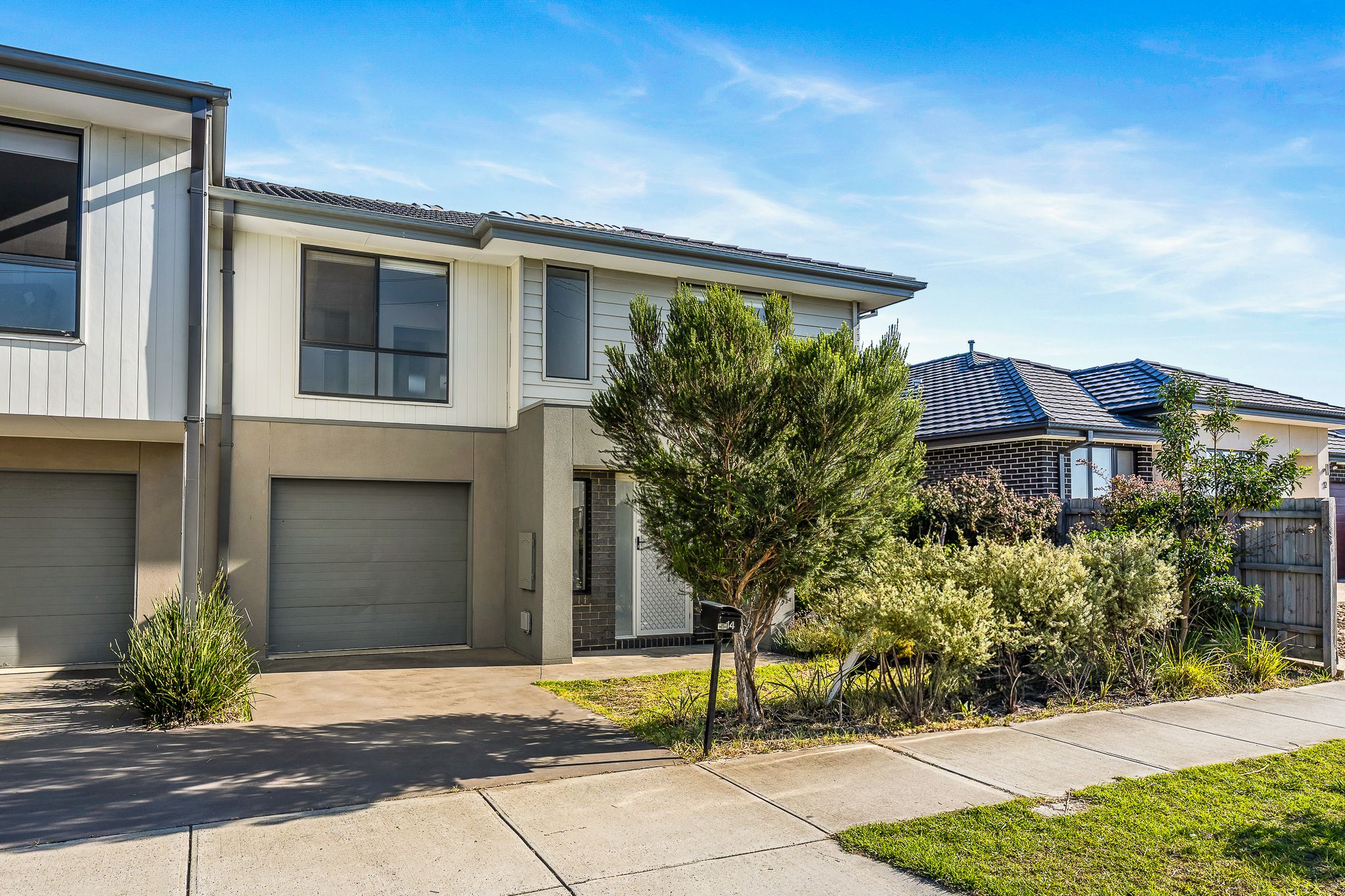 14 Mattamber Street, Clyde North, VIC 3978