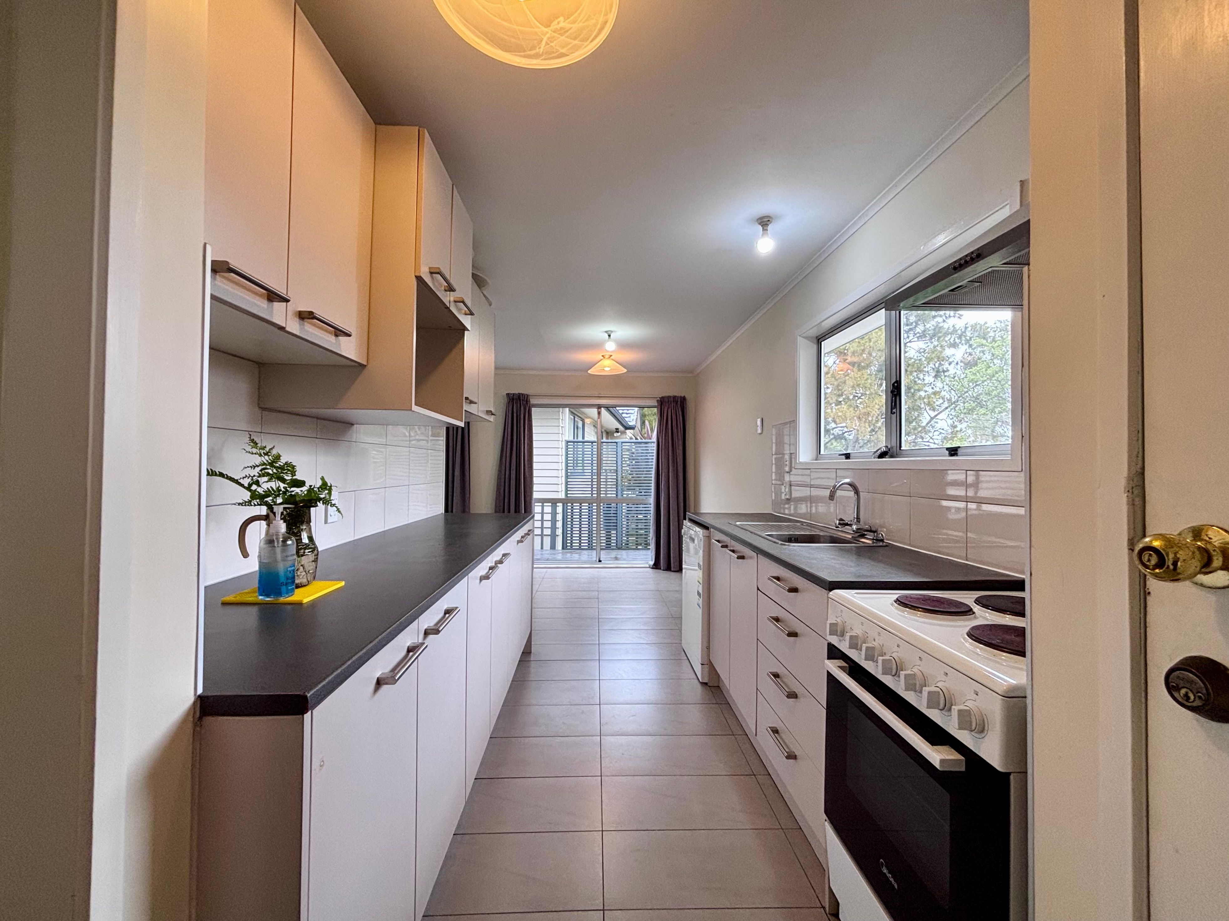 38 Redwood Drive, Massey, Waitakere City