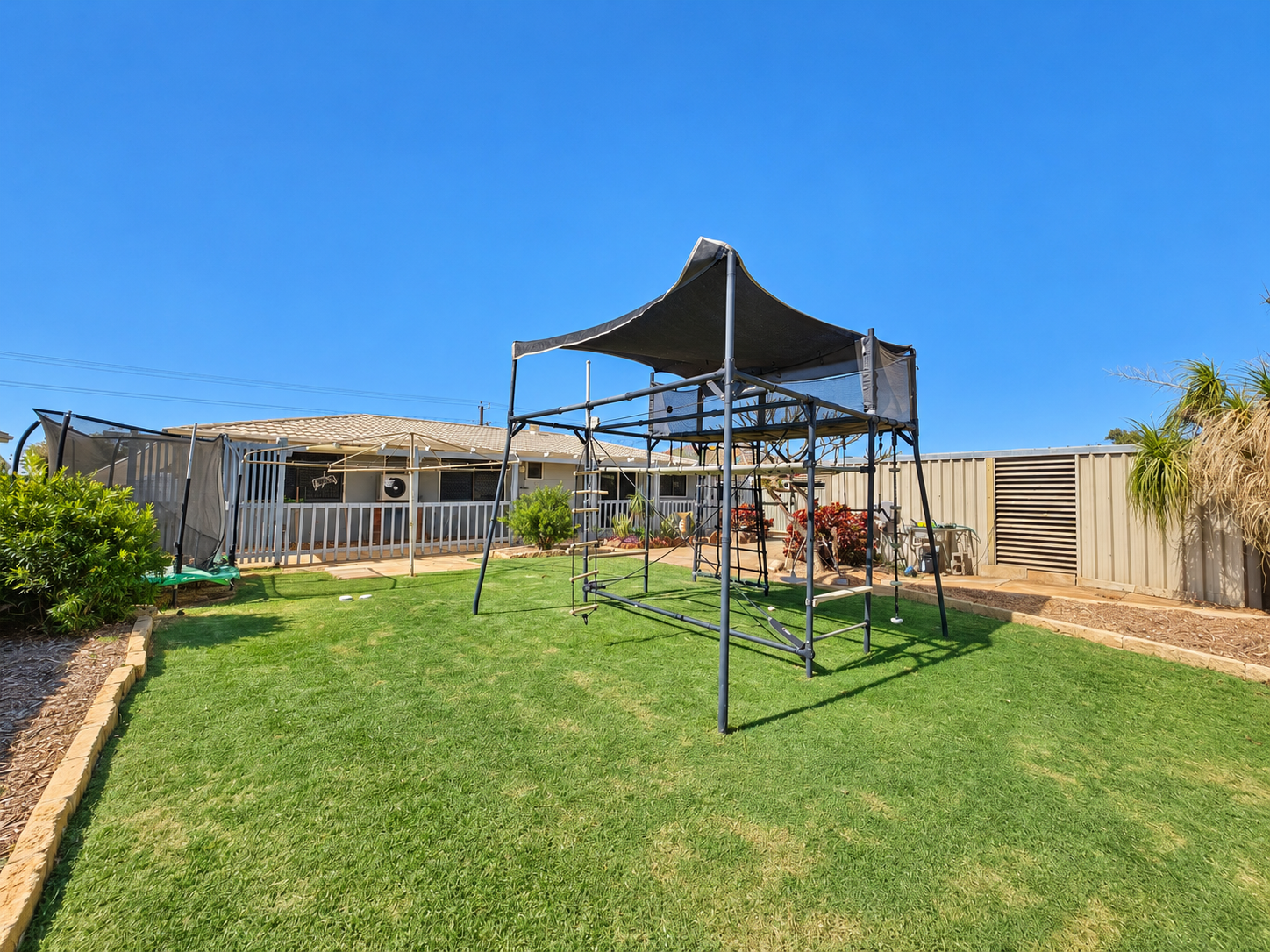 24 Shallcross Street — photo 14 of 16