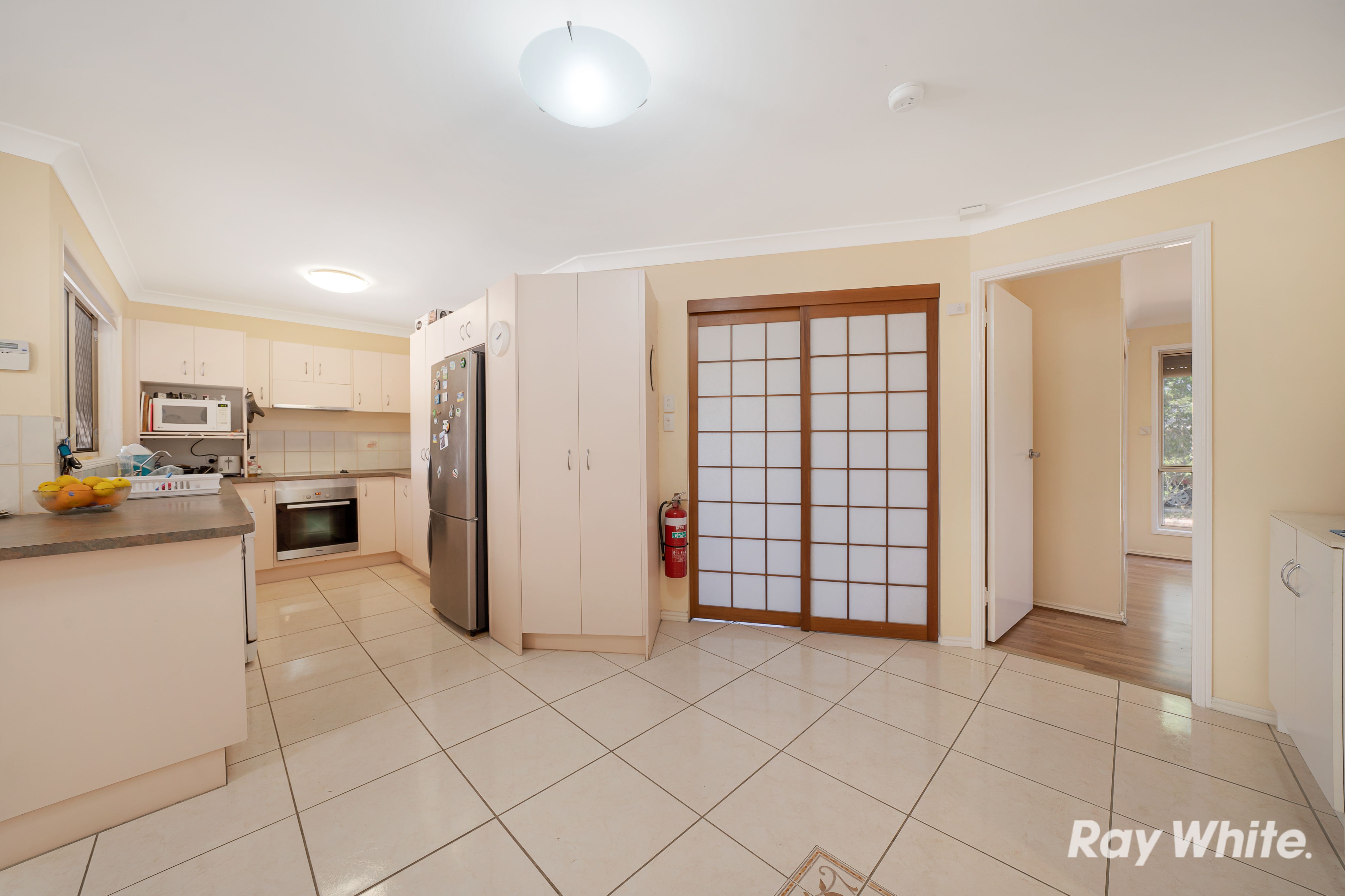11 Wilkinson Drive, Crestmead, QLD 4132