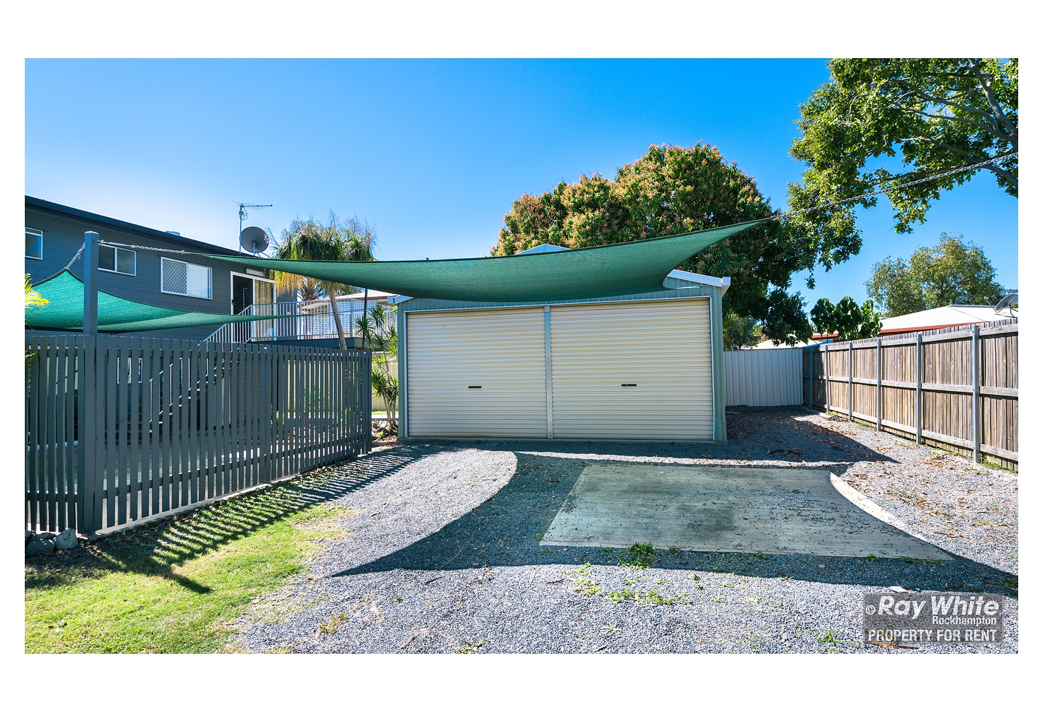 11 Elwing Street, Kawana, QLD 4701