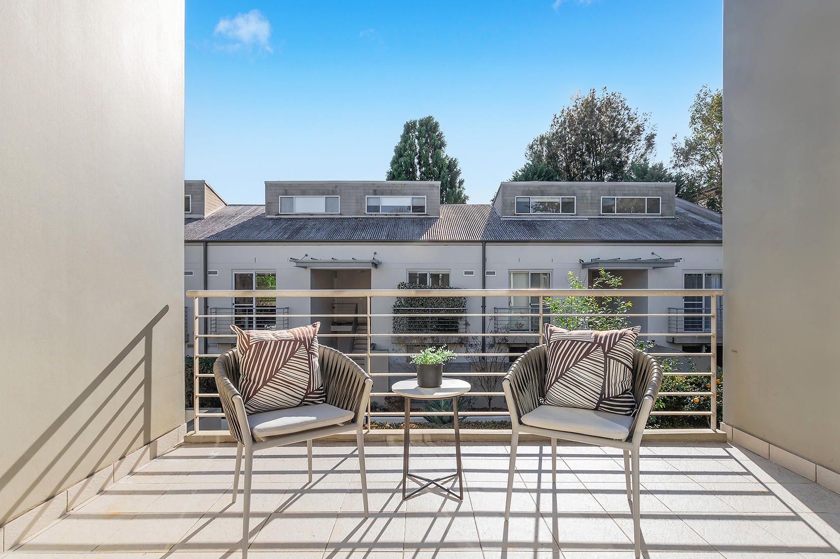 28/75 Stanley Street, Chatswood, NSW 2067