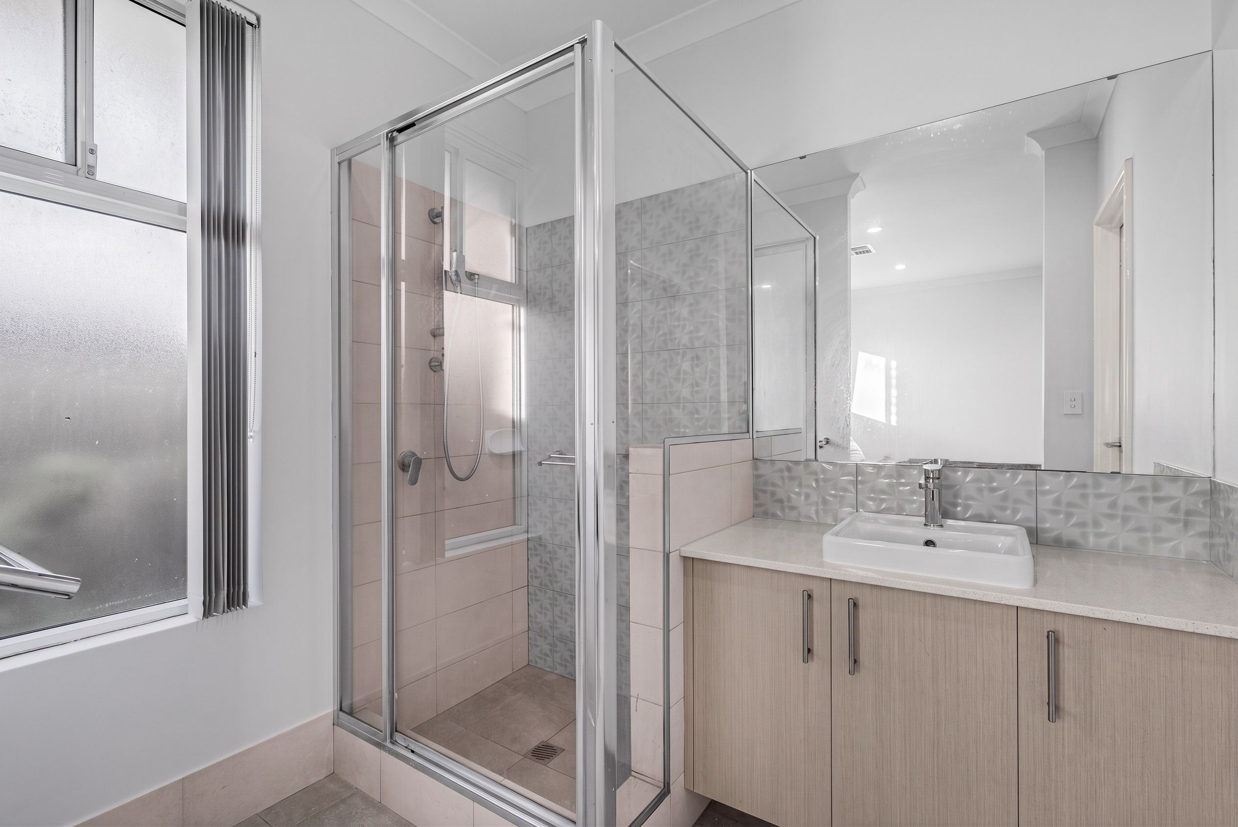 21 Morley Street — photo 7 of 11