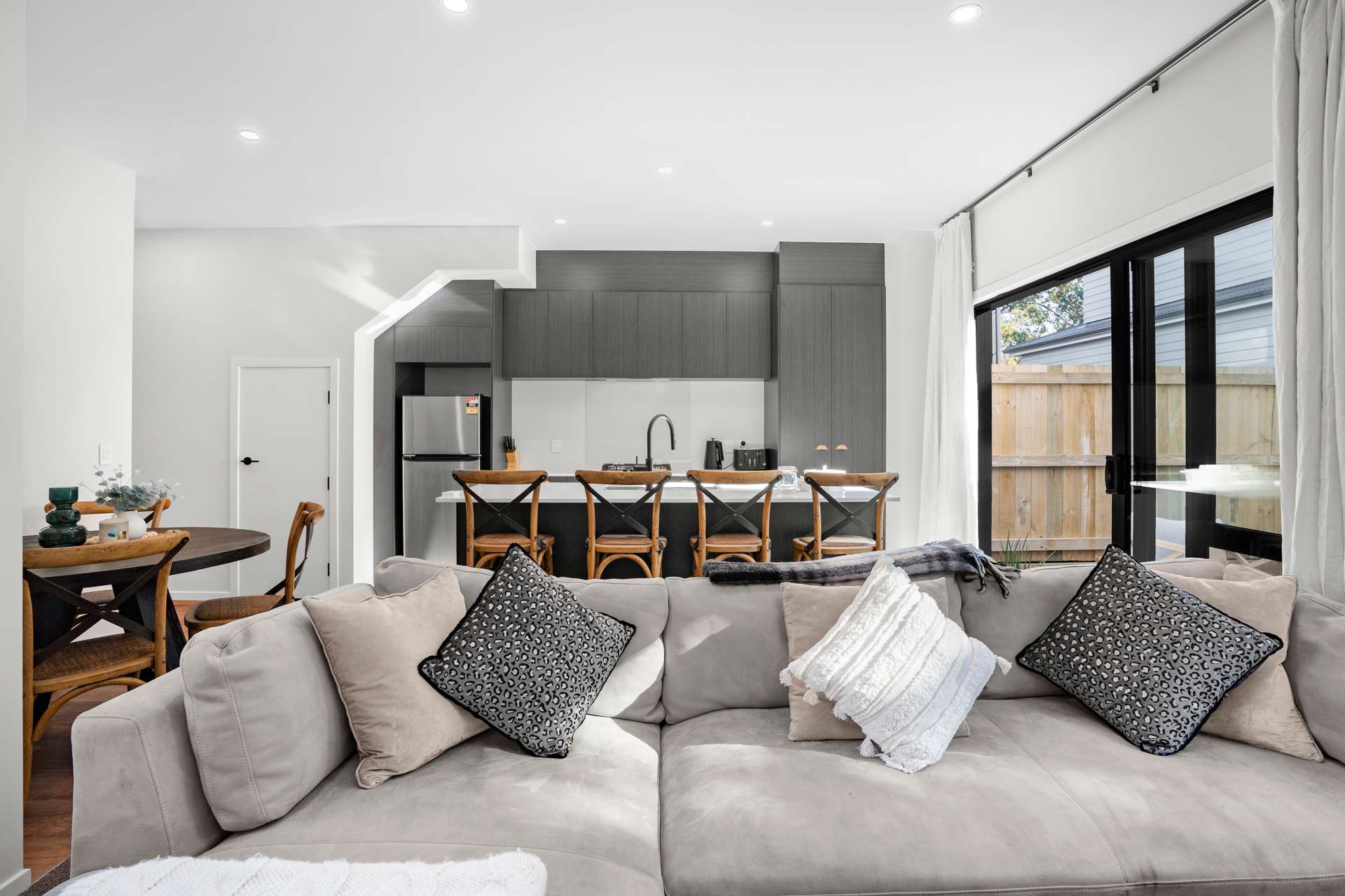 3/62 Queens Grove photo 5