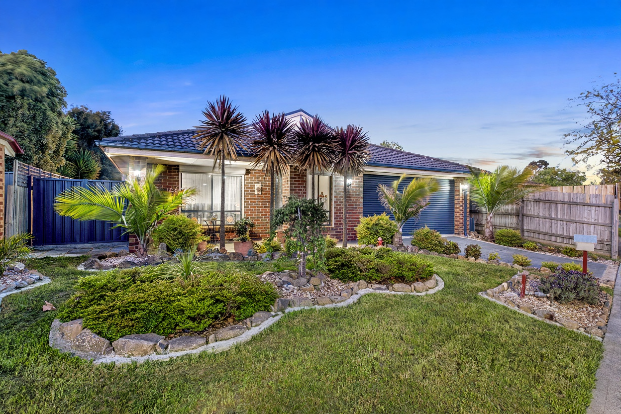 23 Freeman Drive, Pakenham, VIC 3810