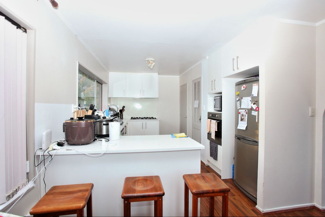 184 Stapleford Crescent, Browns Bay, North Shore City