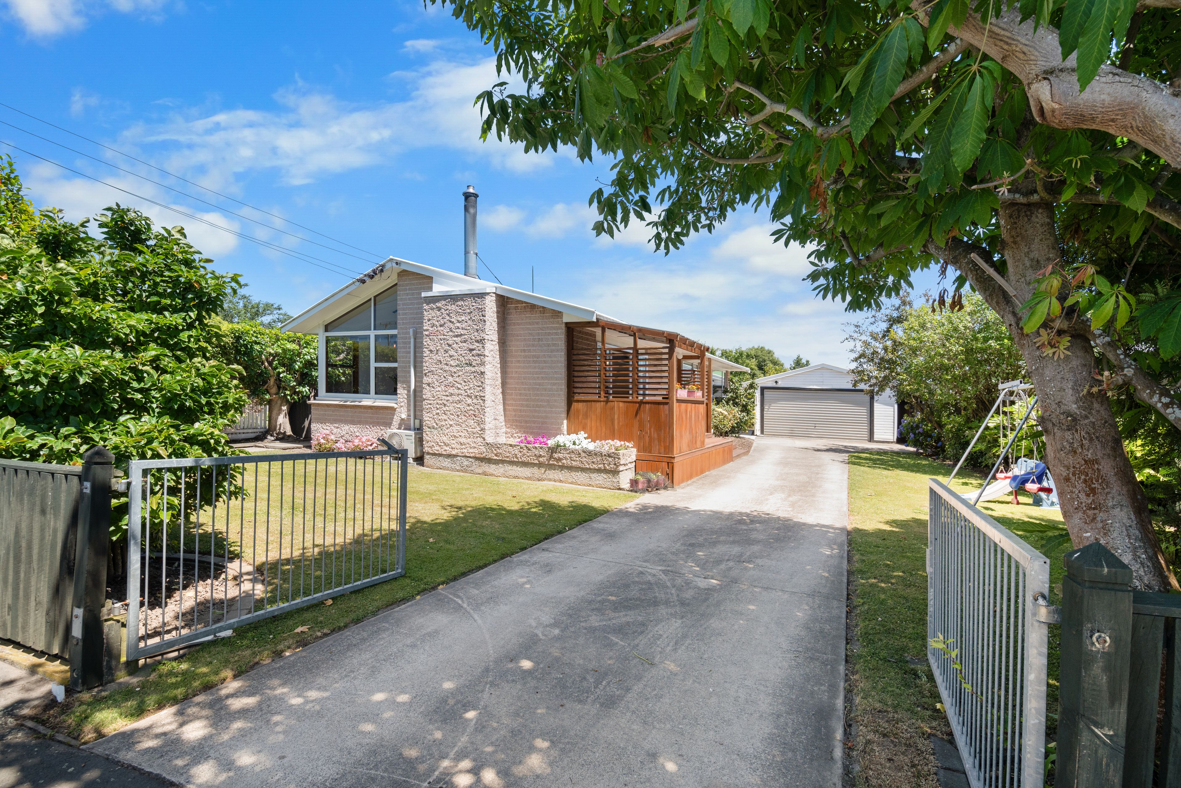 251 Grimseys Road, Redwood, Christchurch City