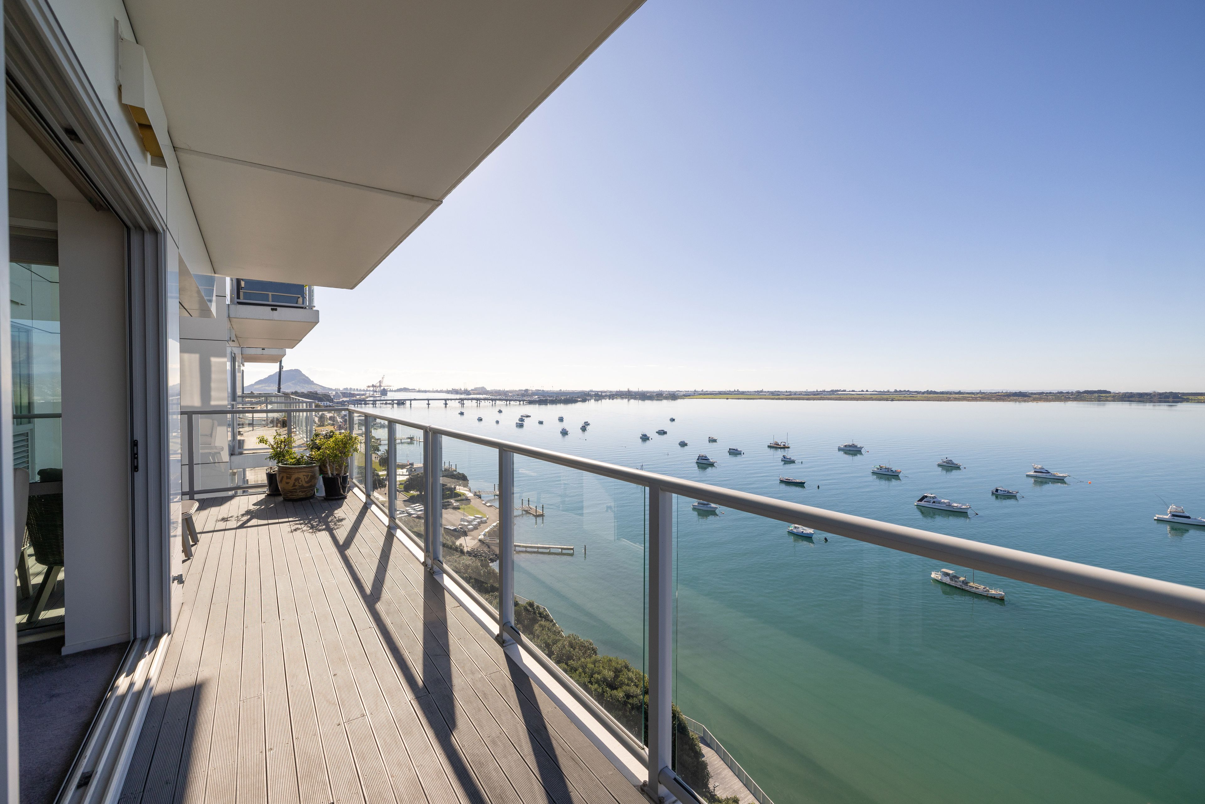 1406/72 Devonport Road, Tauranga, Tauranga City
