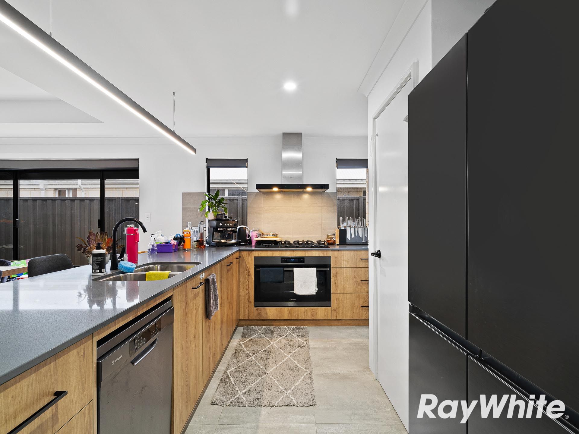 11 Stringybark Loop, Coodanup, WA 6210