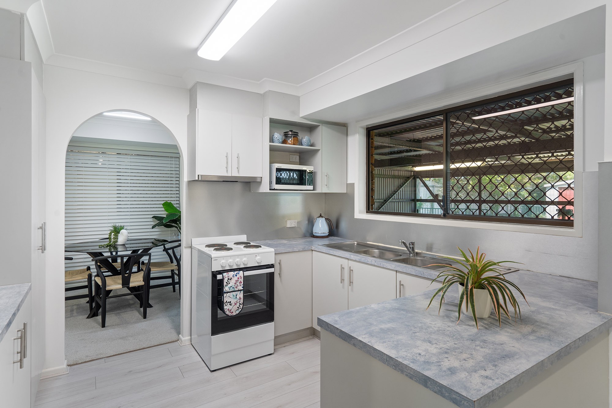 3 Ivanhoe Drive, Bethania, QLD 4205