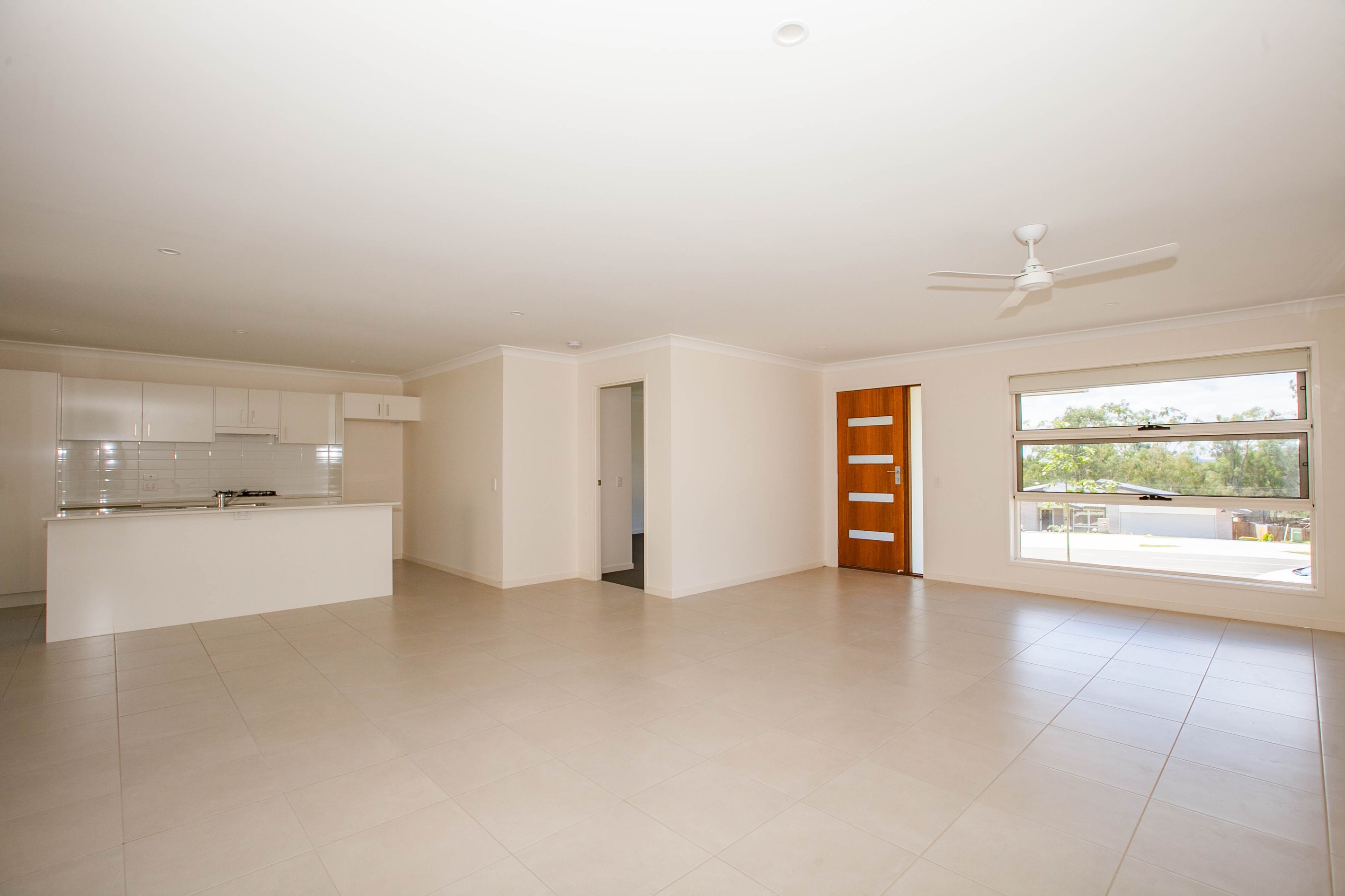 16 Soho Drive, Deebing Heights, QLD 4306