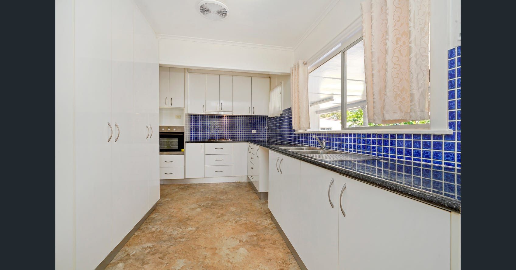 3 Trevanna Street — photo 3 of 10