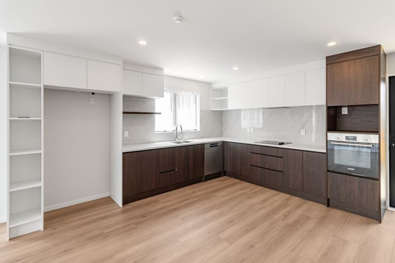 114e Cascades Road, Pakuranga, Manukau City