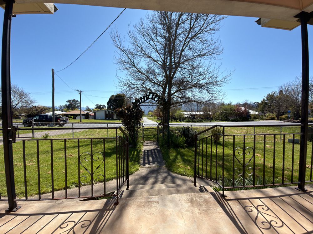 199 Hanson Street — photo 3 of 16
