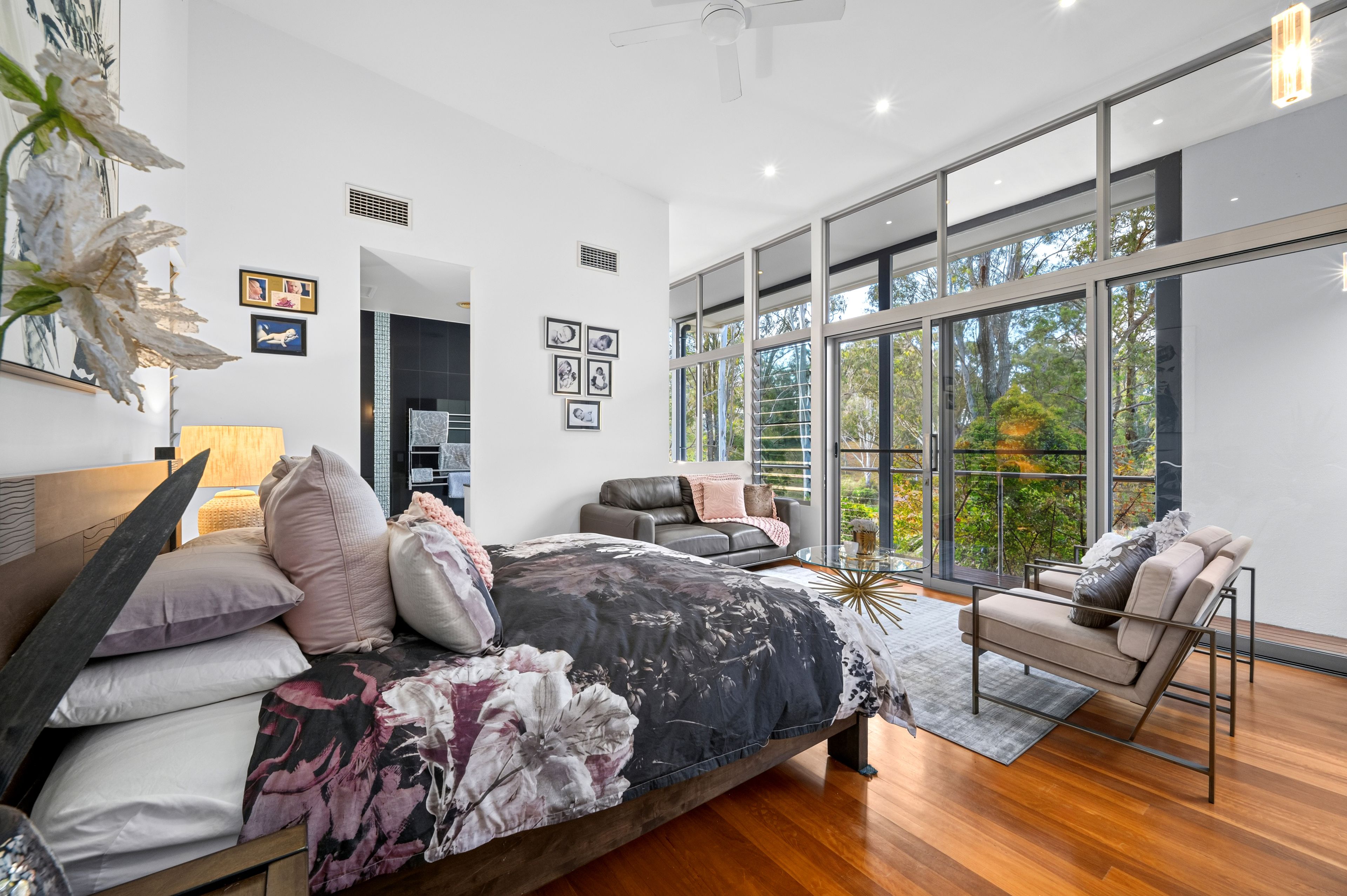 102 Oatlands Court — photo 18 of 30