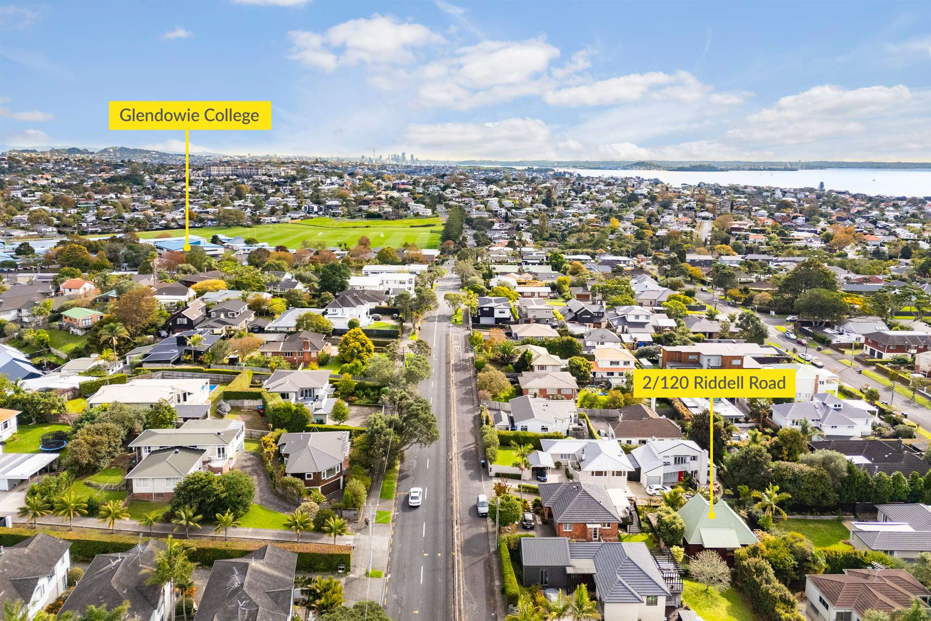 2/120 Riddell Road photo 18