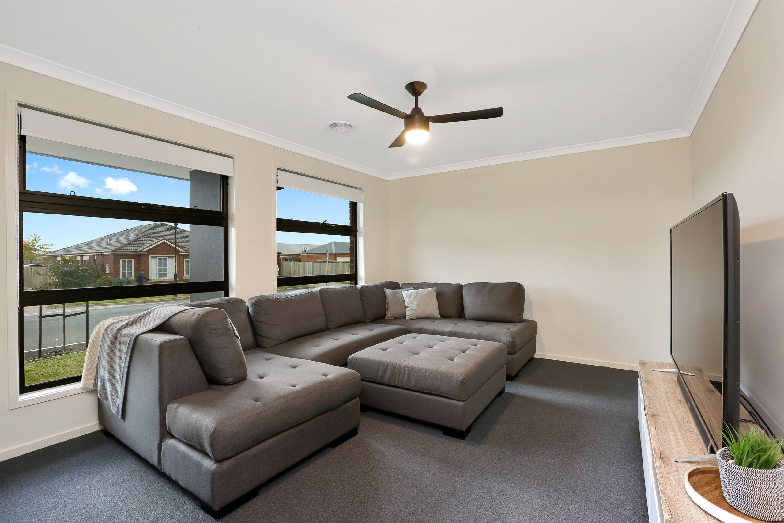 19 Canterbury Road West, Lara, VIC 3212