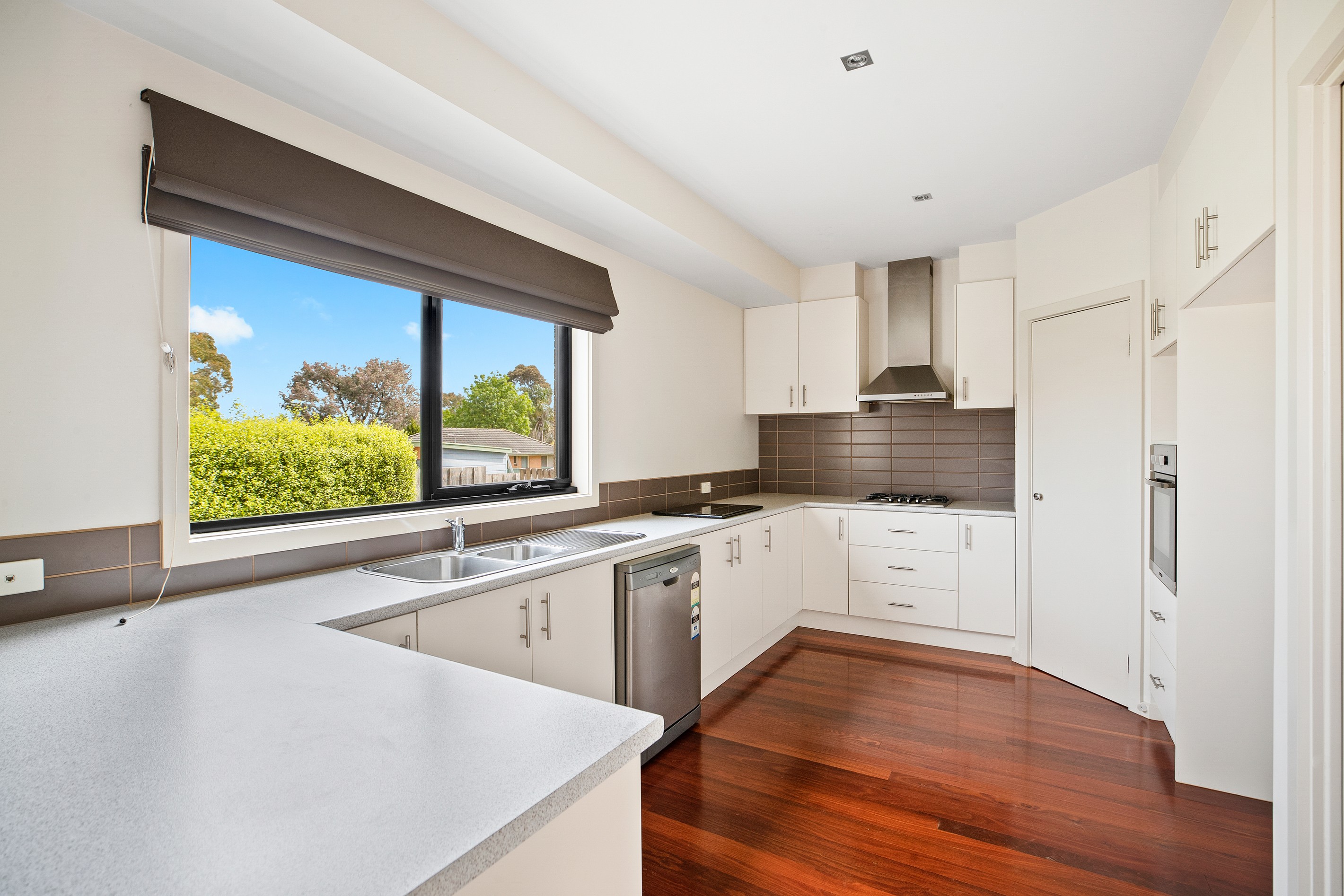 2/15 Pinnacle Avenue, Ferntree Gully, VIC 3156