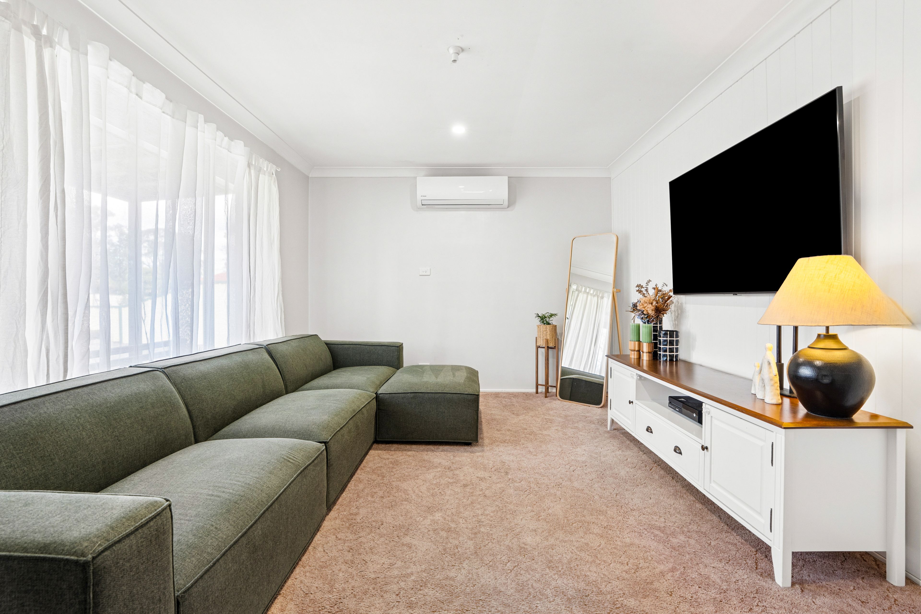 39 Ella Street — photo 5 of 14