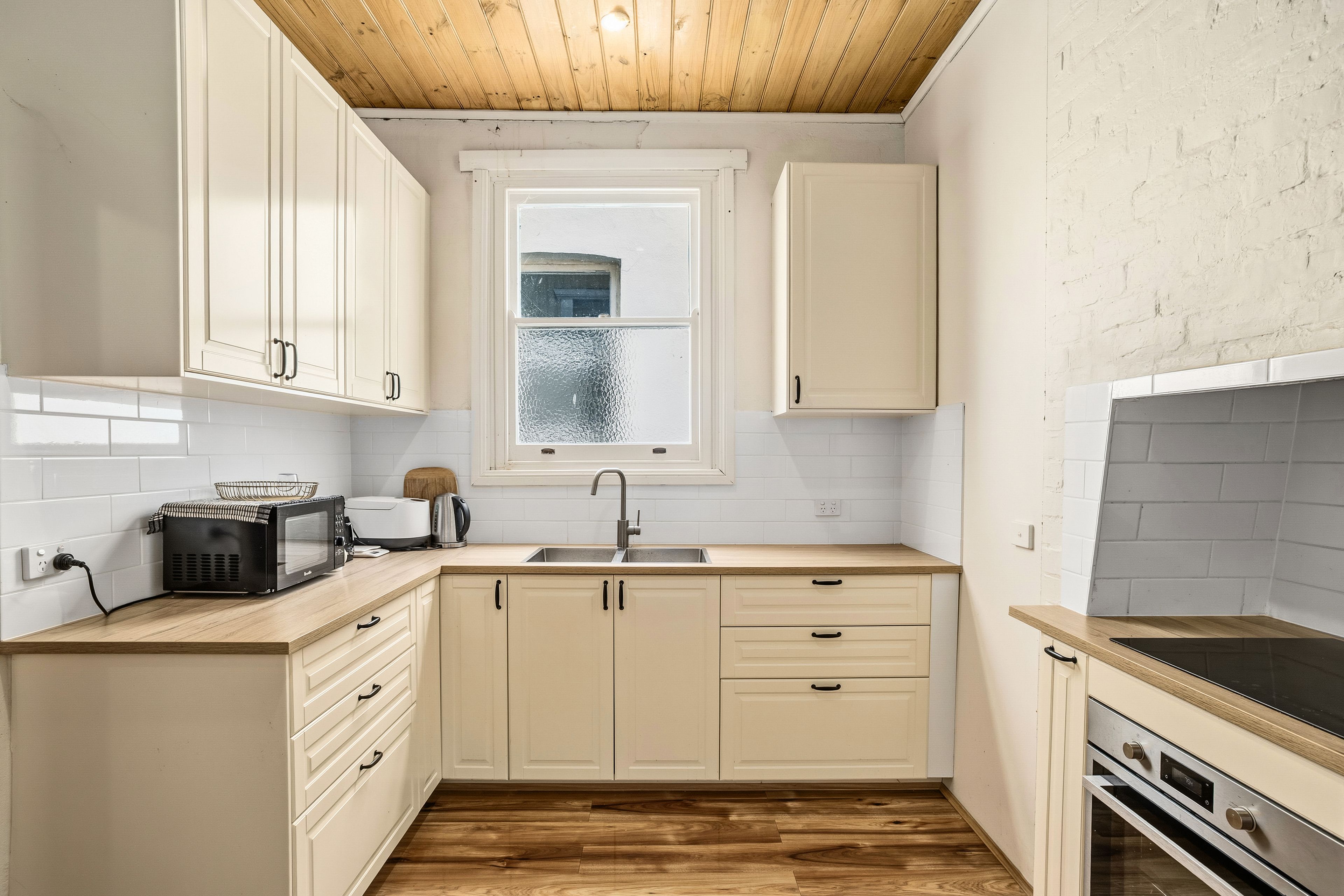28 Maesbury Street — photo 9 of 15