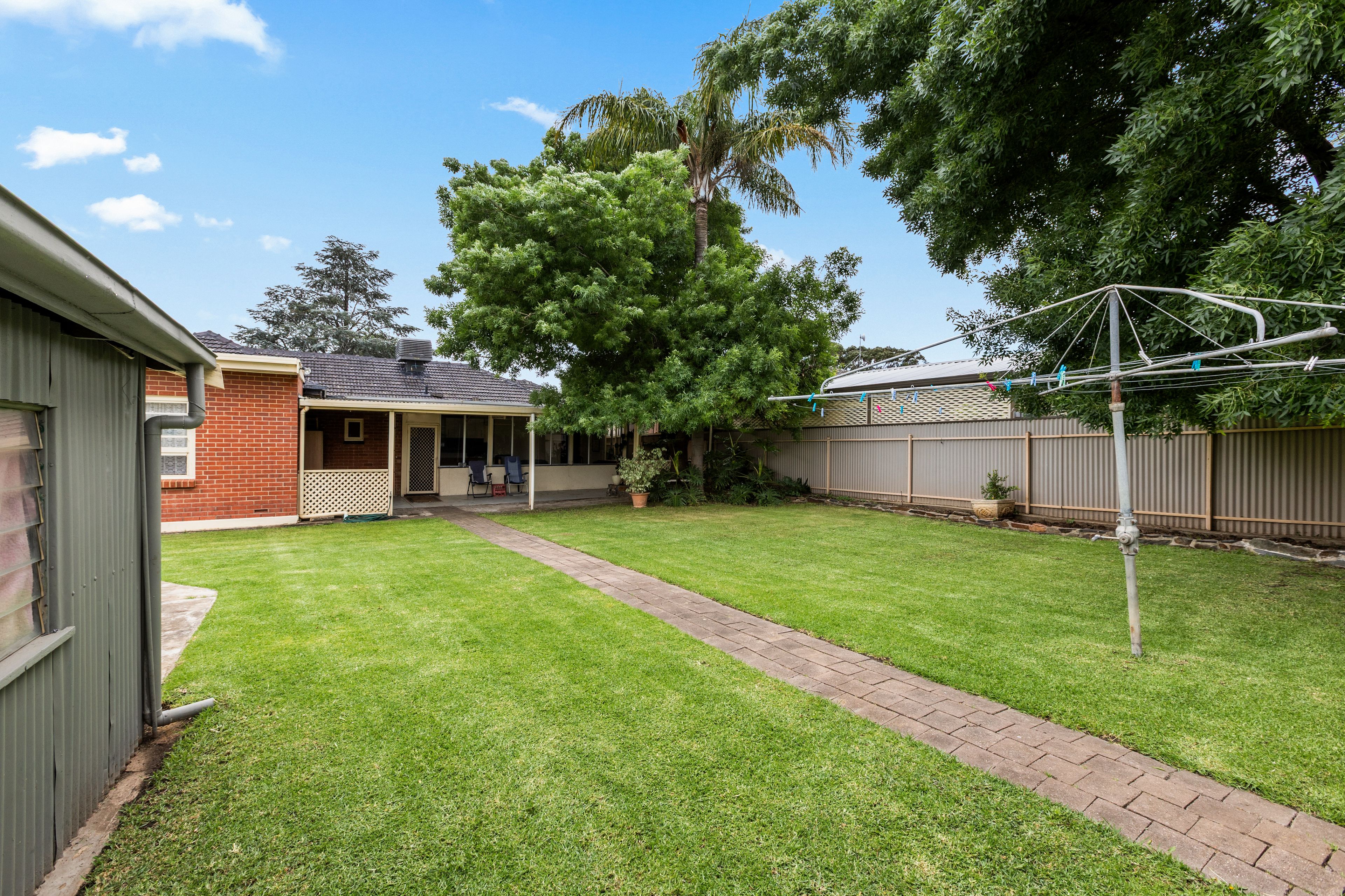 4 Maud Street — photo 15 of 15