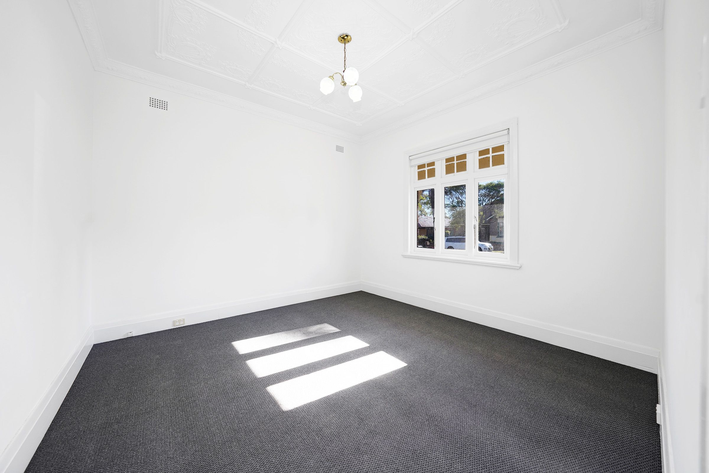 6A Miller Street — photo 4 of 5