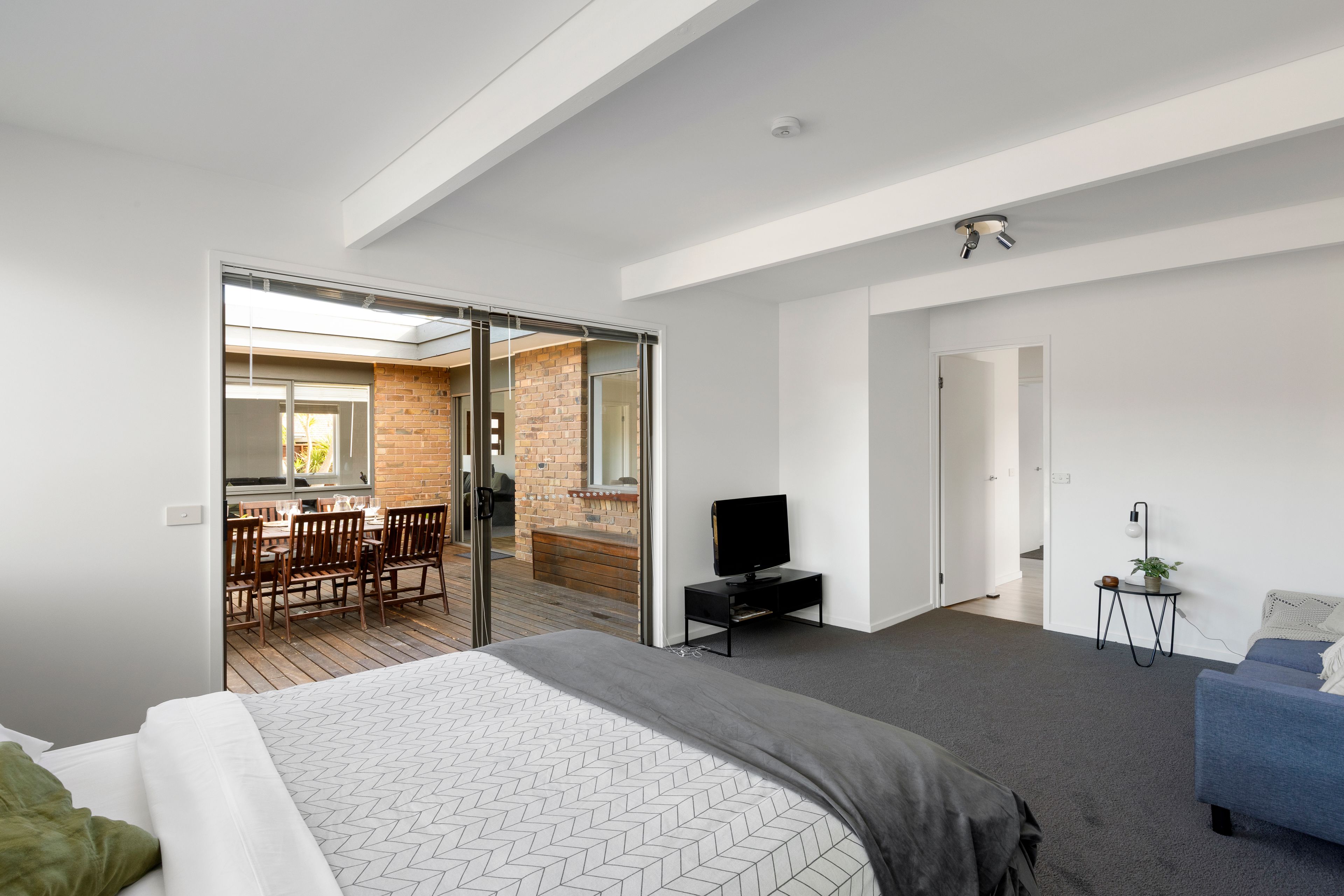 6 Carnoustie Court — photo 5 of 9