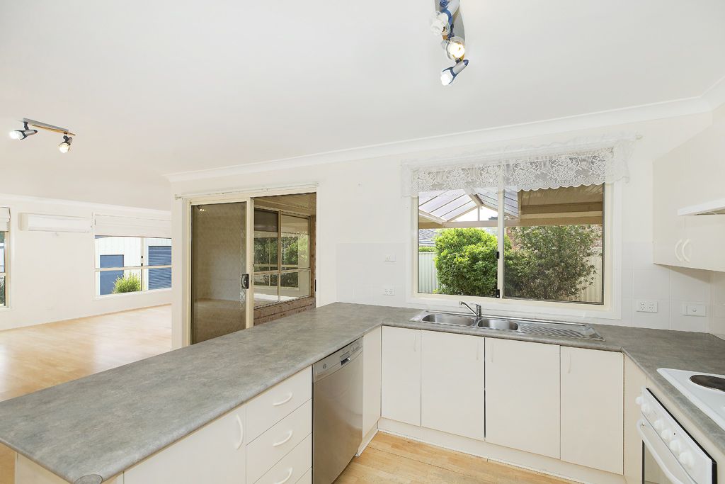 4 Garner Close, Cooranbong, NSW 2265