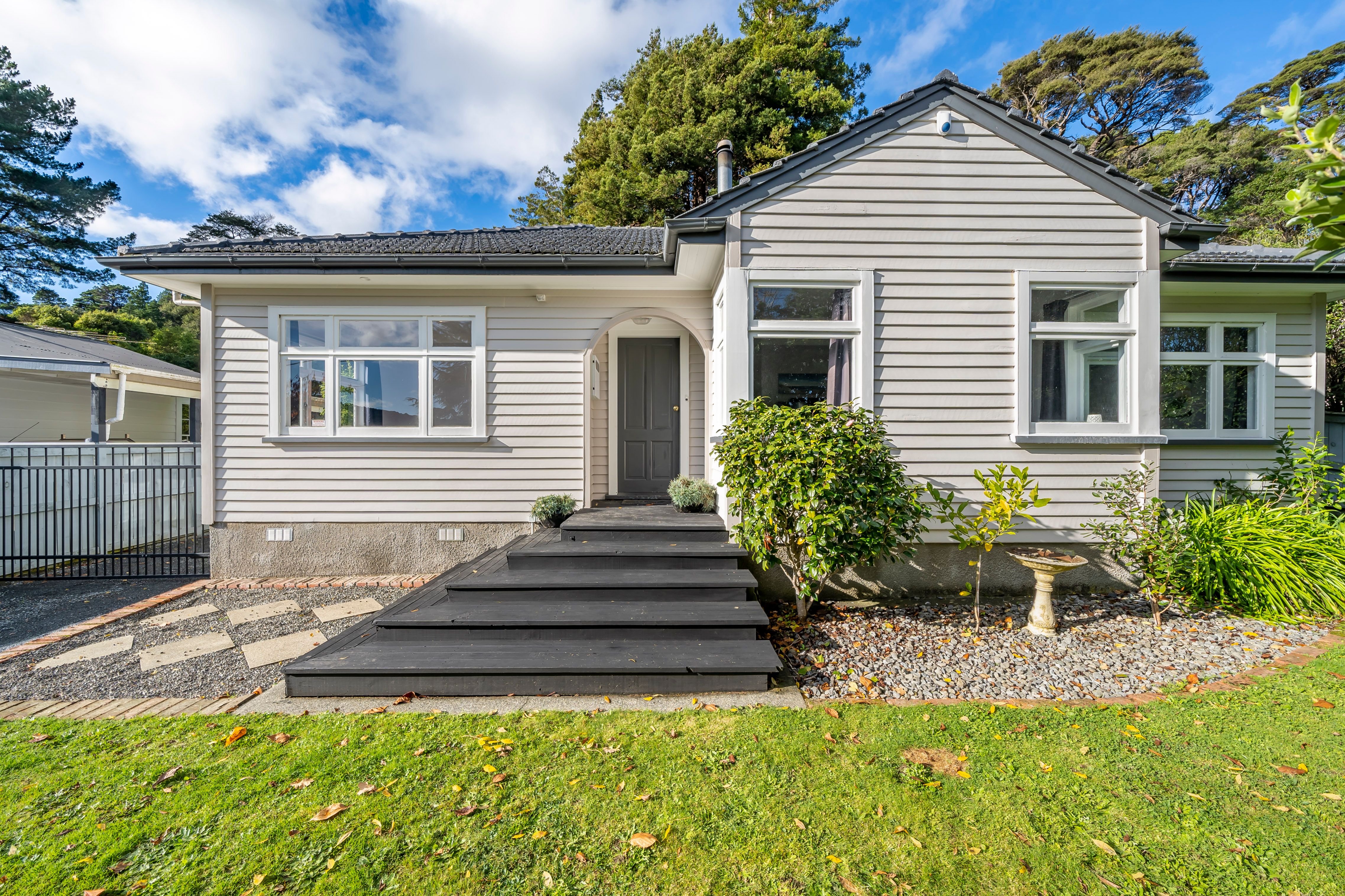 69 Cruickshank Road, Clouston Park, Upper Hutt City