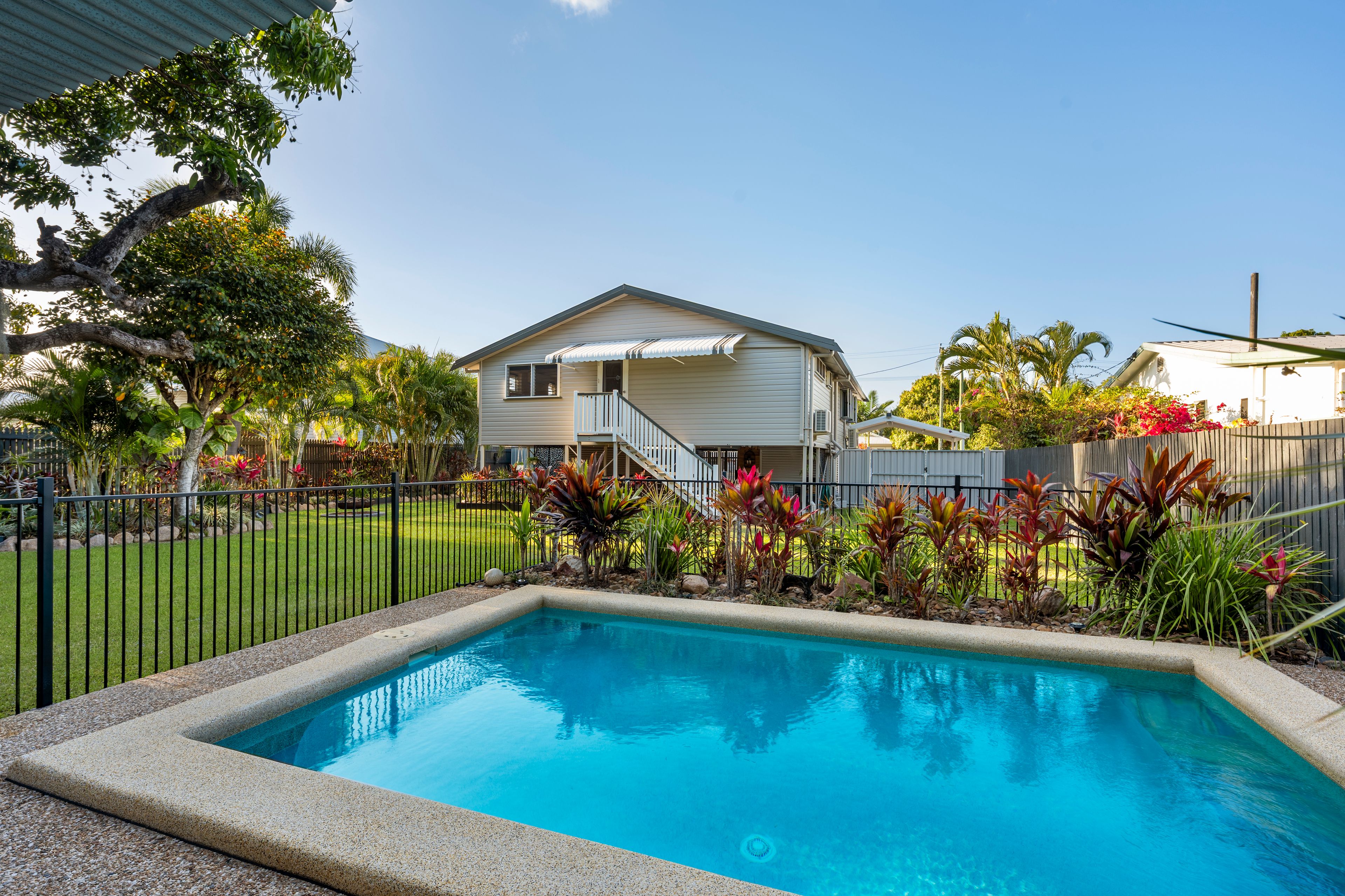 24 Halstead Street, Gulliver, QLD 4812