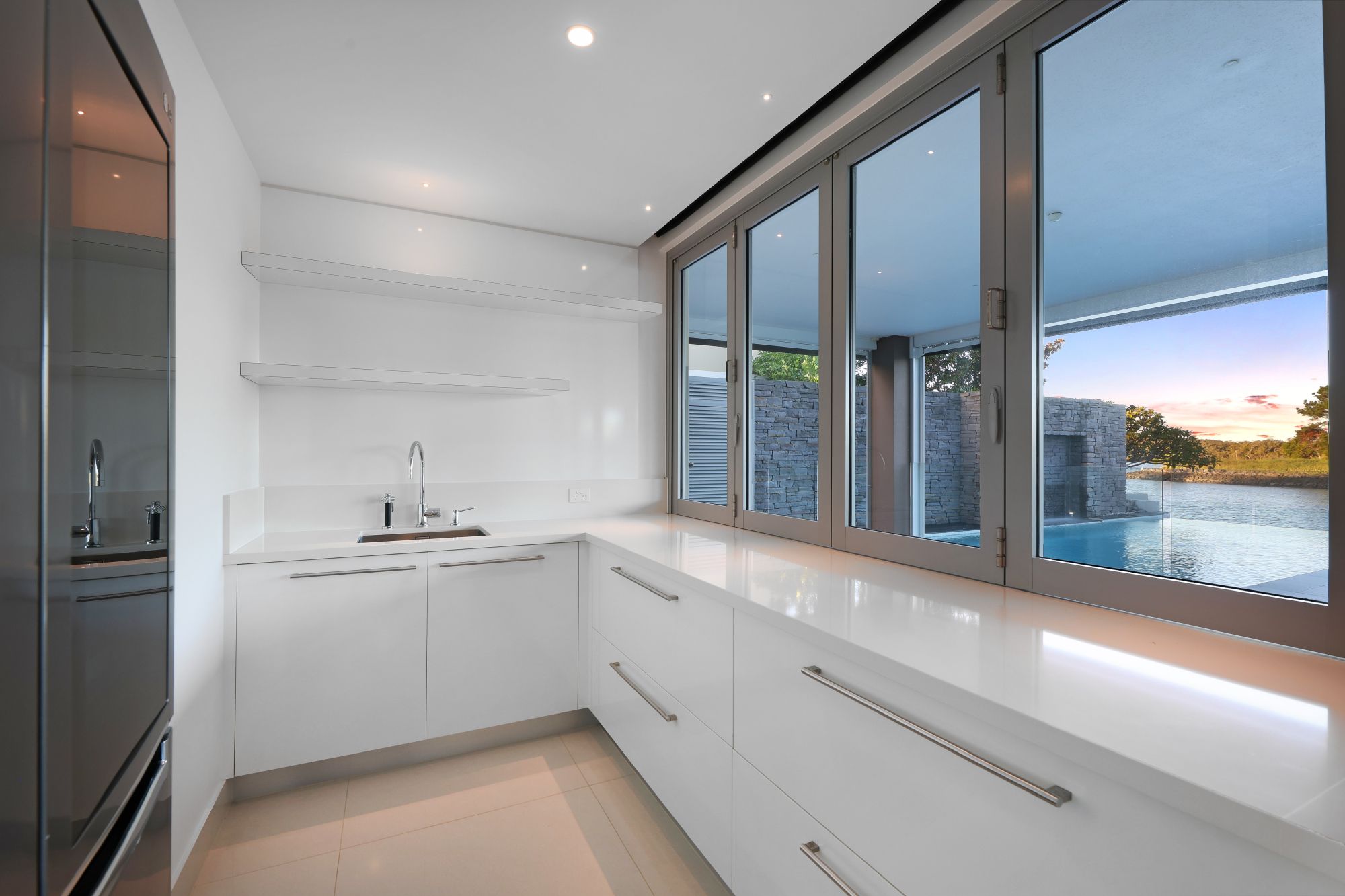 2102 The Circle — photo 18 of 24