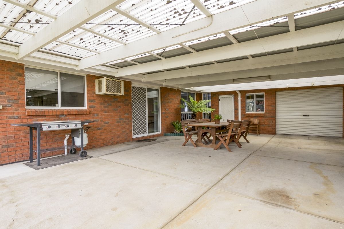 337 Heaths Road, Werribee, VIC 3030
