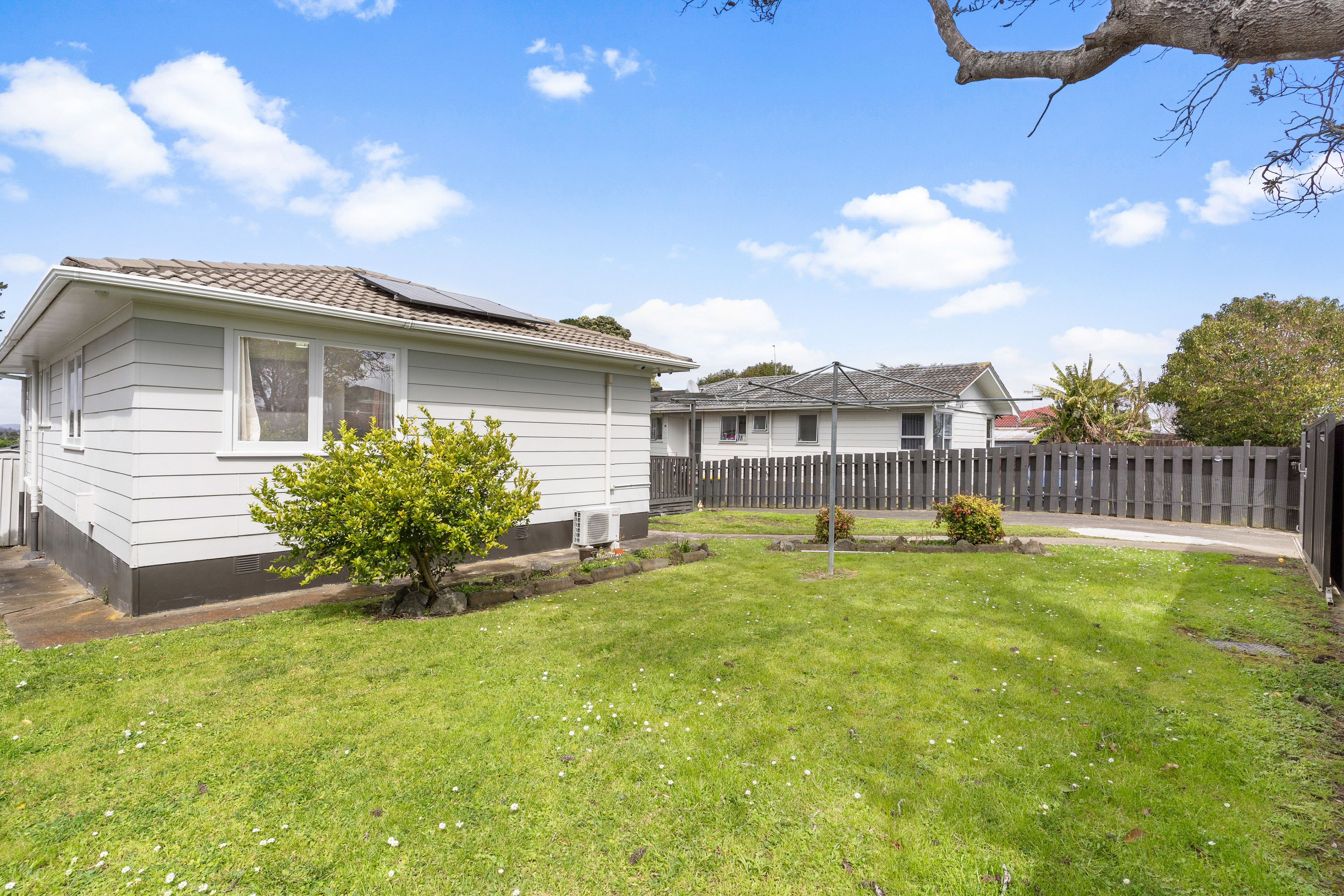 186 Mahia Road, Wattle Downs, Manukau City